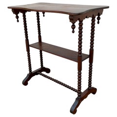 Mesa auxiliar victoriana americana de nogal de finales del siglo XIX