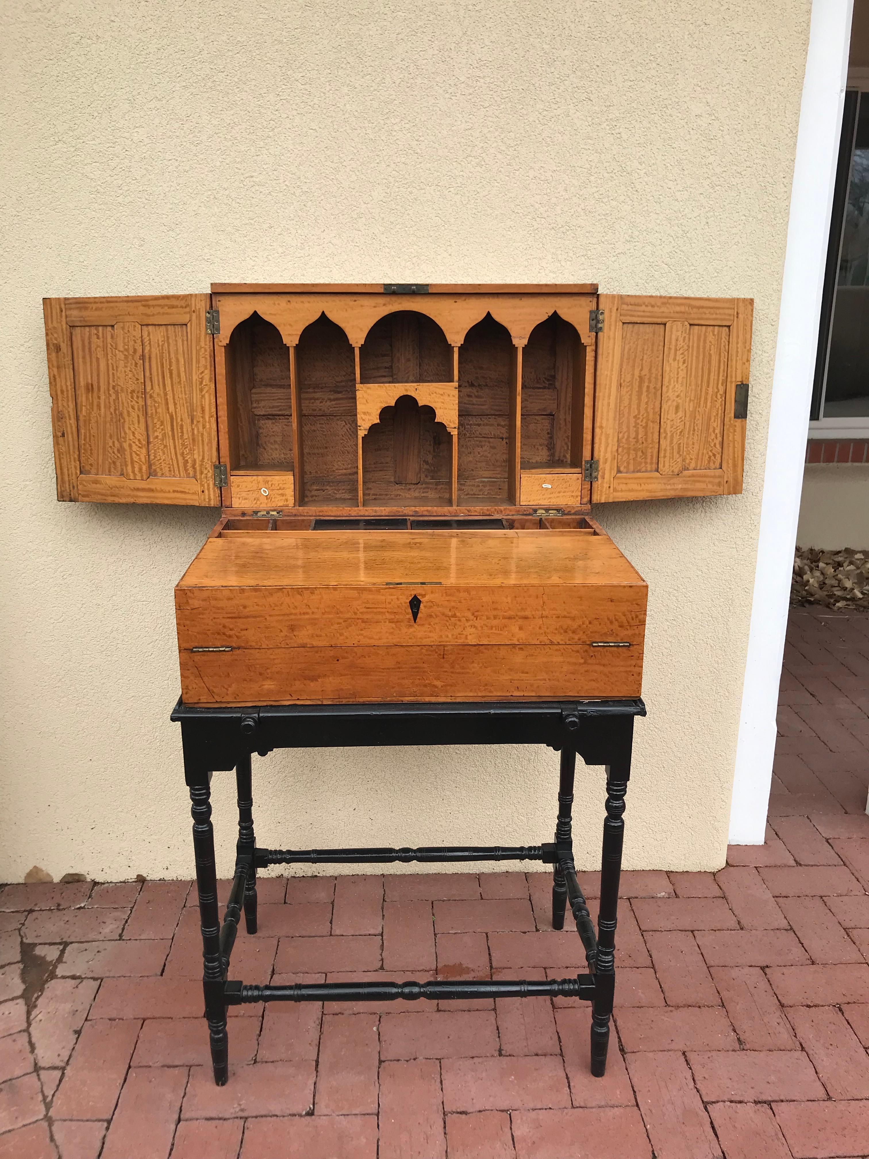 Late 19th Century Anglo Indian Writing desk on Stand For Sale 14