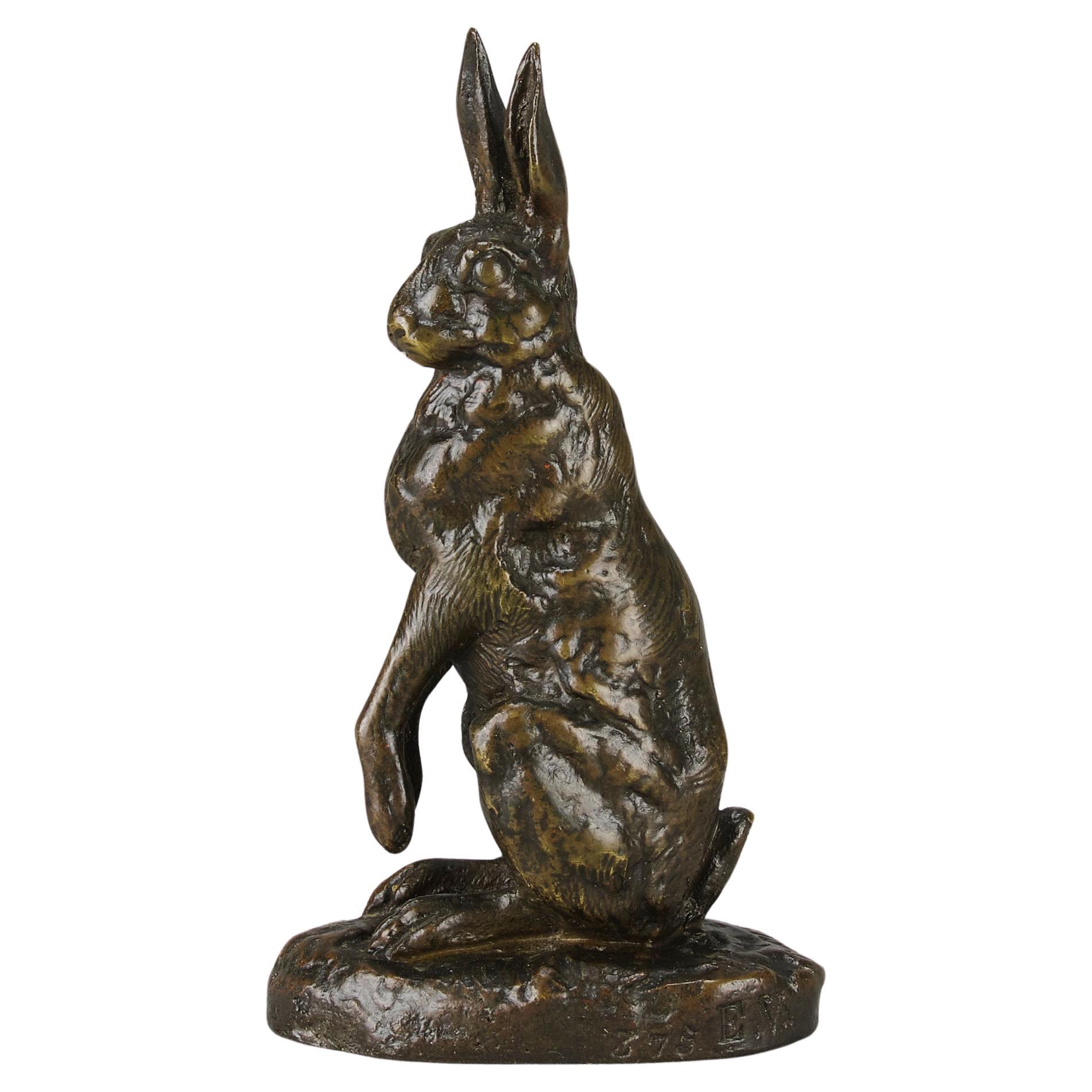 Sculpture animalière de la fin du XIXe siècle intitulée "Lièvre d'alerte" par Alfred Dubucand