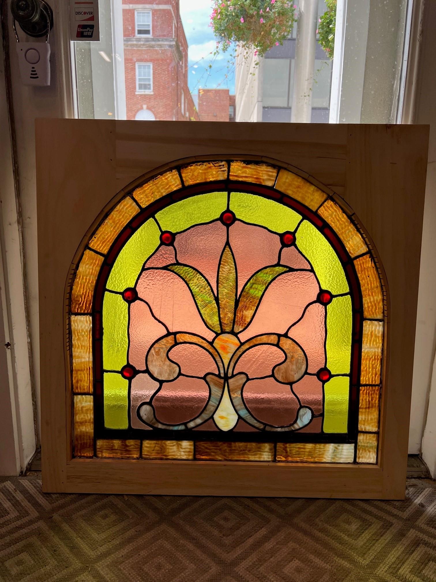 Late 19th Century Antique Arched Stained Glass Window in a New Wood Frame In Good Condition In Stamford, CT