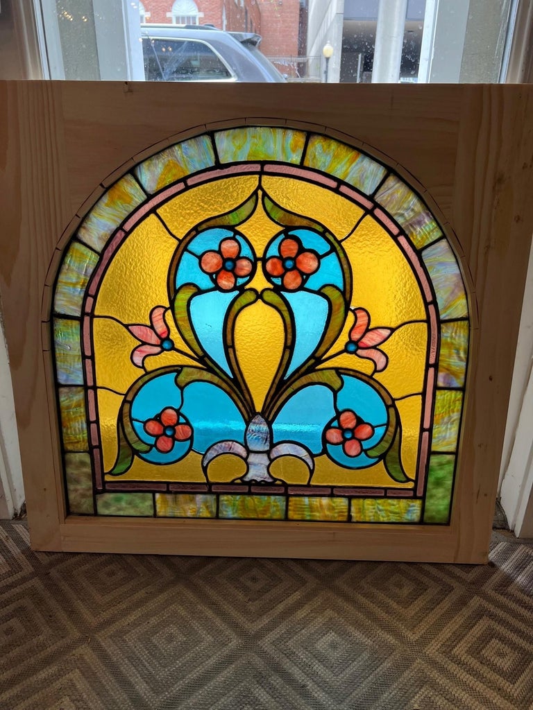 Late 19th Century Antique Arched Stained Glass Window with Flowers and