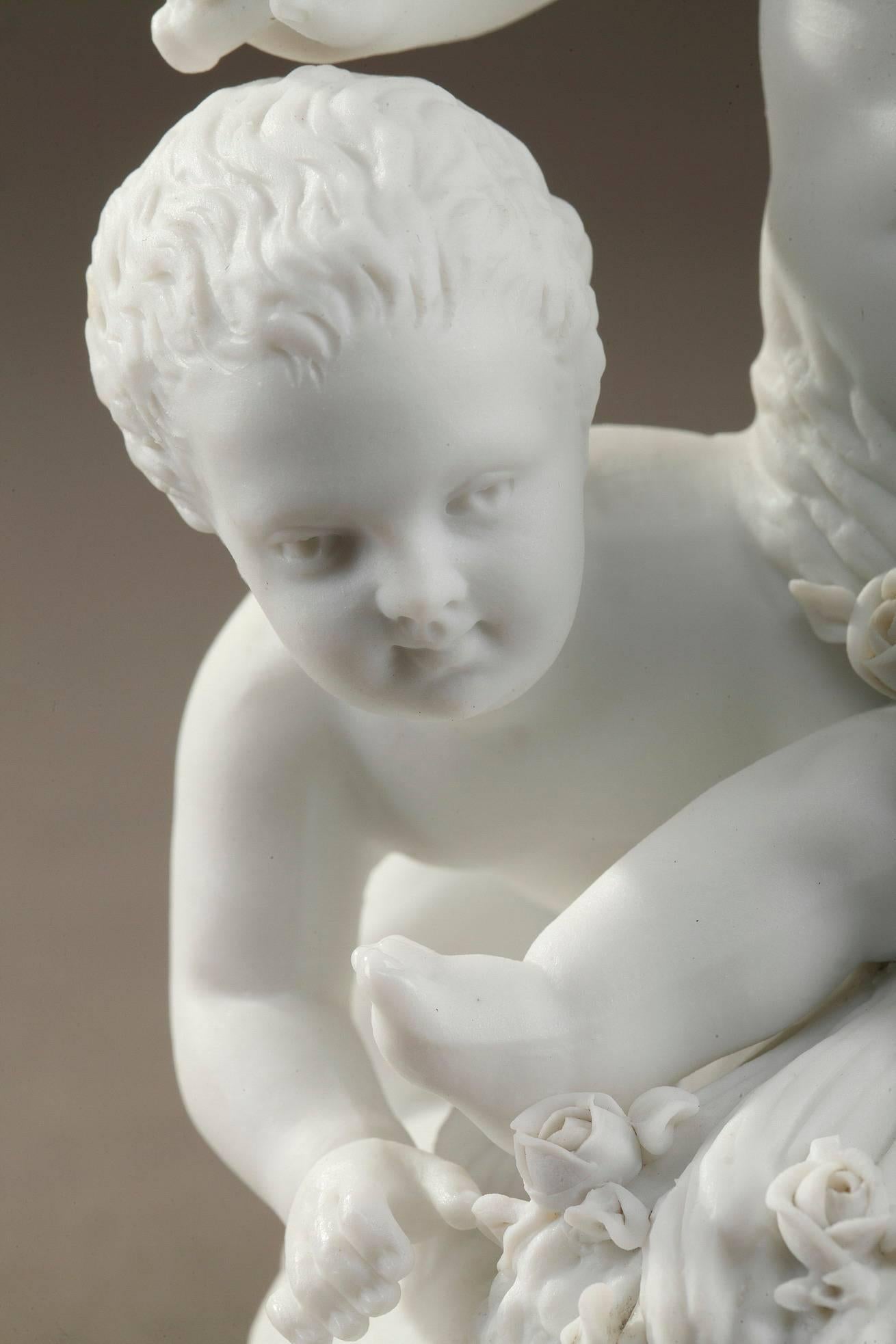 Putti de la fin du 19e siècle en porcelaine de Bisque antique dans le goût de Sèvres du 18e siècle 1