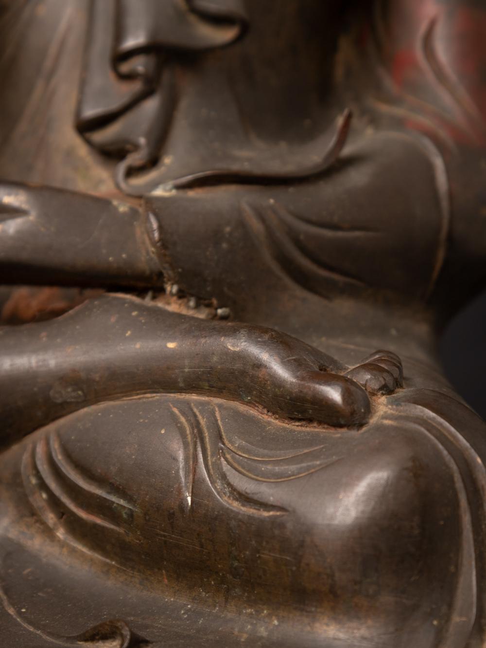 Late 19th century Antique bronze Burmese Mandalay Buddha from Burma 12