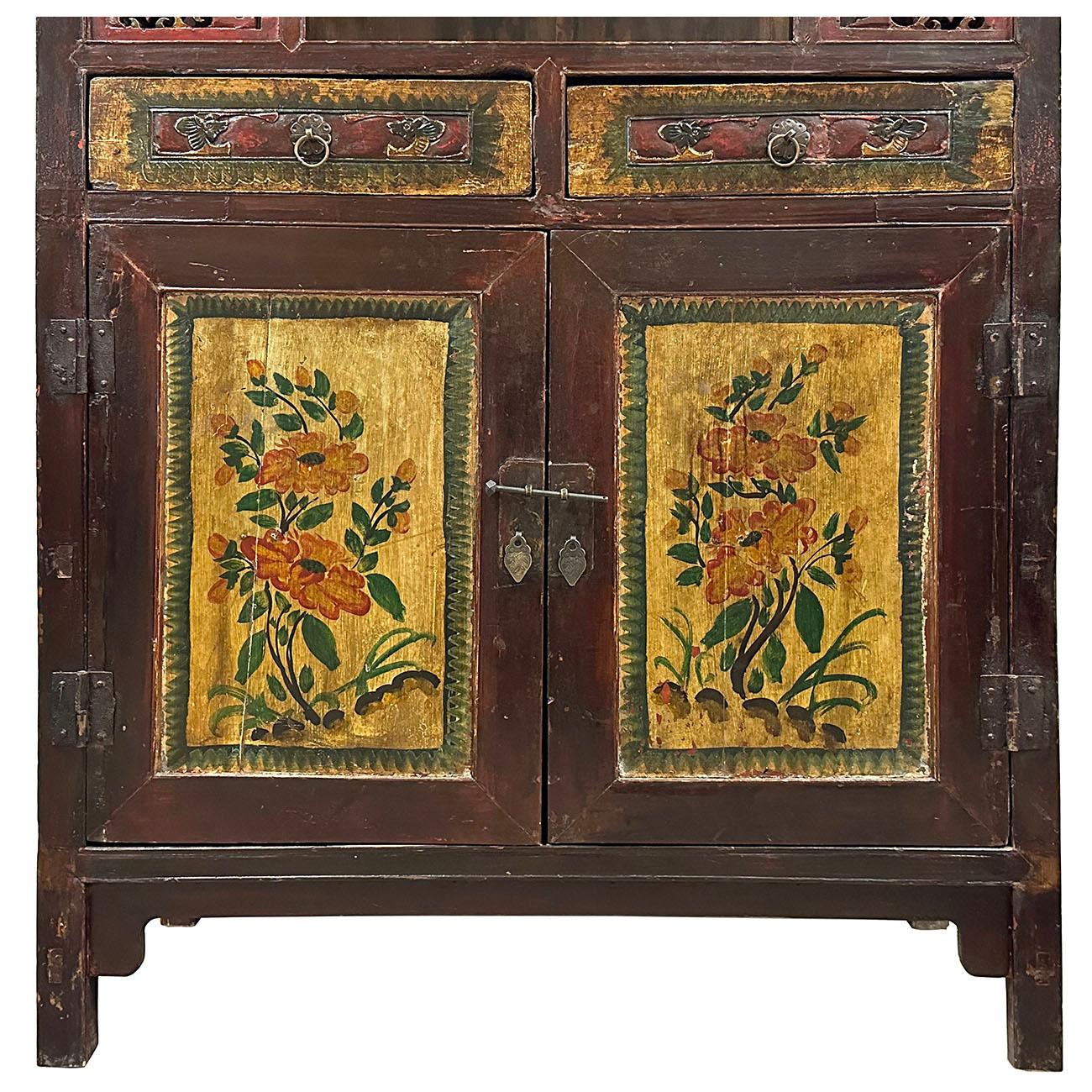 Late 19th Century Antique Chinese Carved Display Cabinet In Good Condition For Sale In Pomona, CA