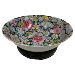 Bol en porcelaine chinoise Femille Rose de la fin du 19ème siècle avec marques