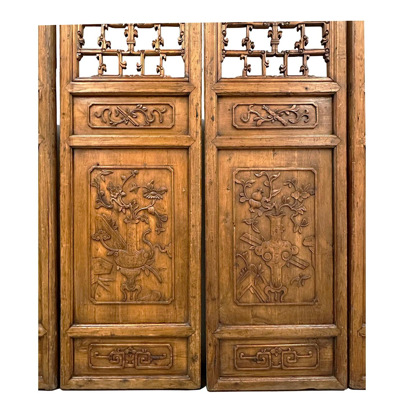 Late 19th Century Antique Chinese Hand Carved 6 Panels Wooden Screen/Room Divide For Sale 2