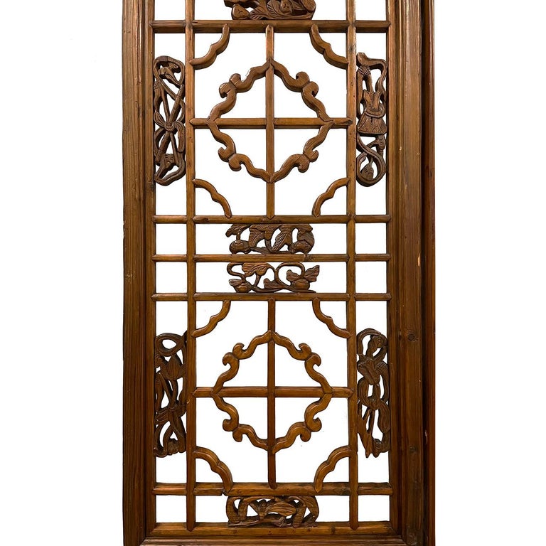 Late 19th Century Antique Chinese Handcrafted 3 Panel Wooden Screen/Room Divider In Good Condition For Sale In Pomona, CA