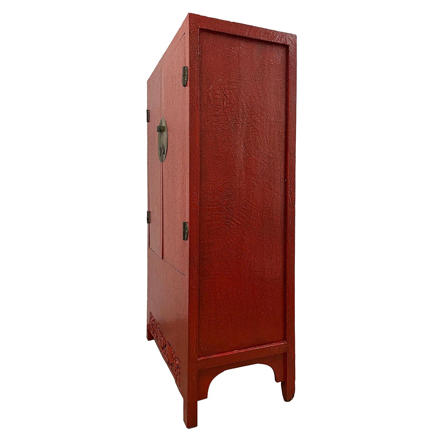 Late 19th Century Antique Chinese Red Lacquered Cabinet, Armoire, Wardrobe For Sale 3