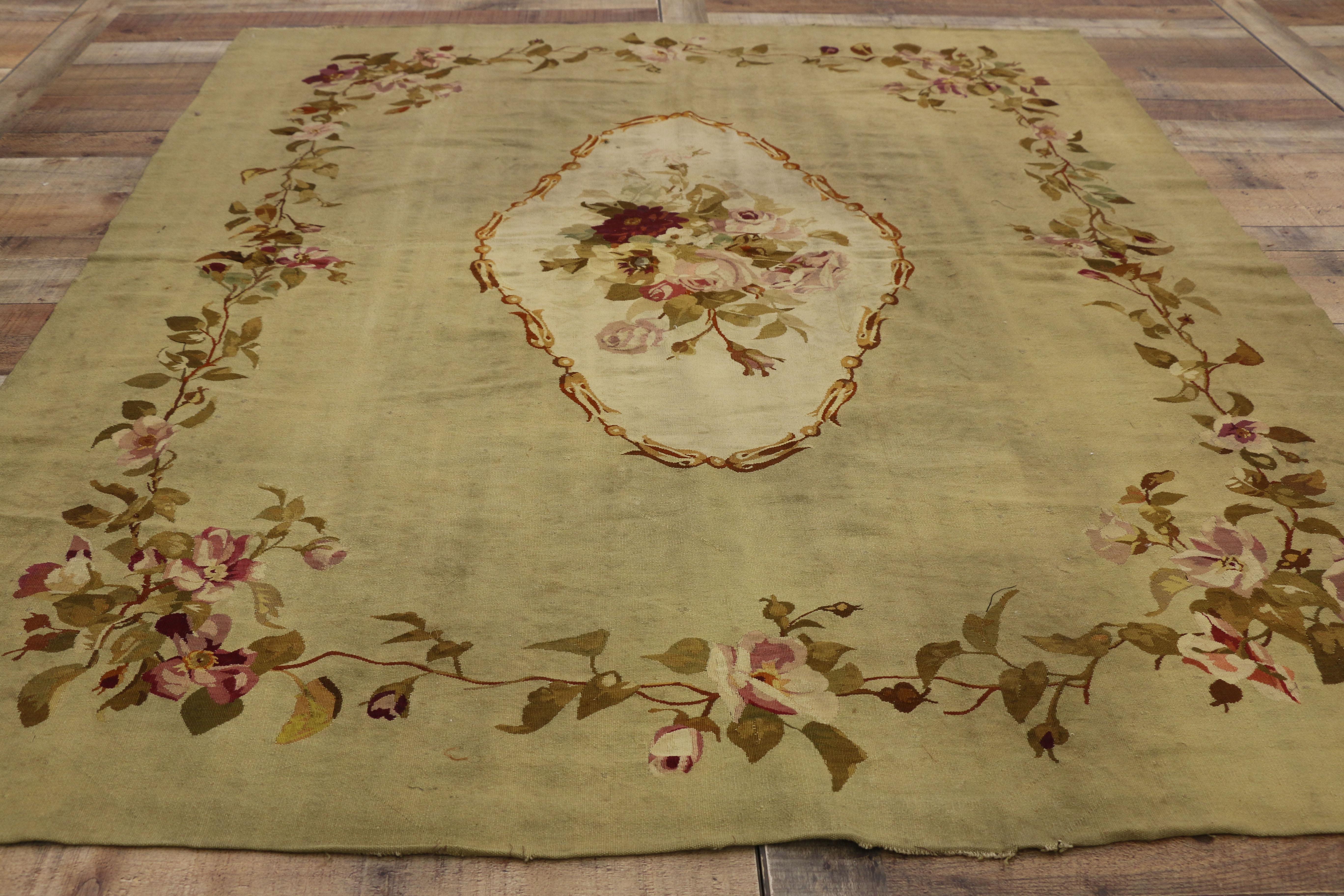 Late 19th Century Antique French Aubusson Rug with Chintz Renaissance Style 2
