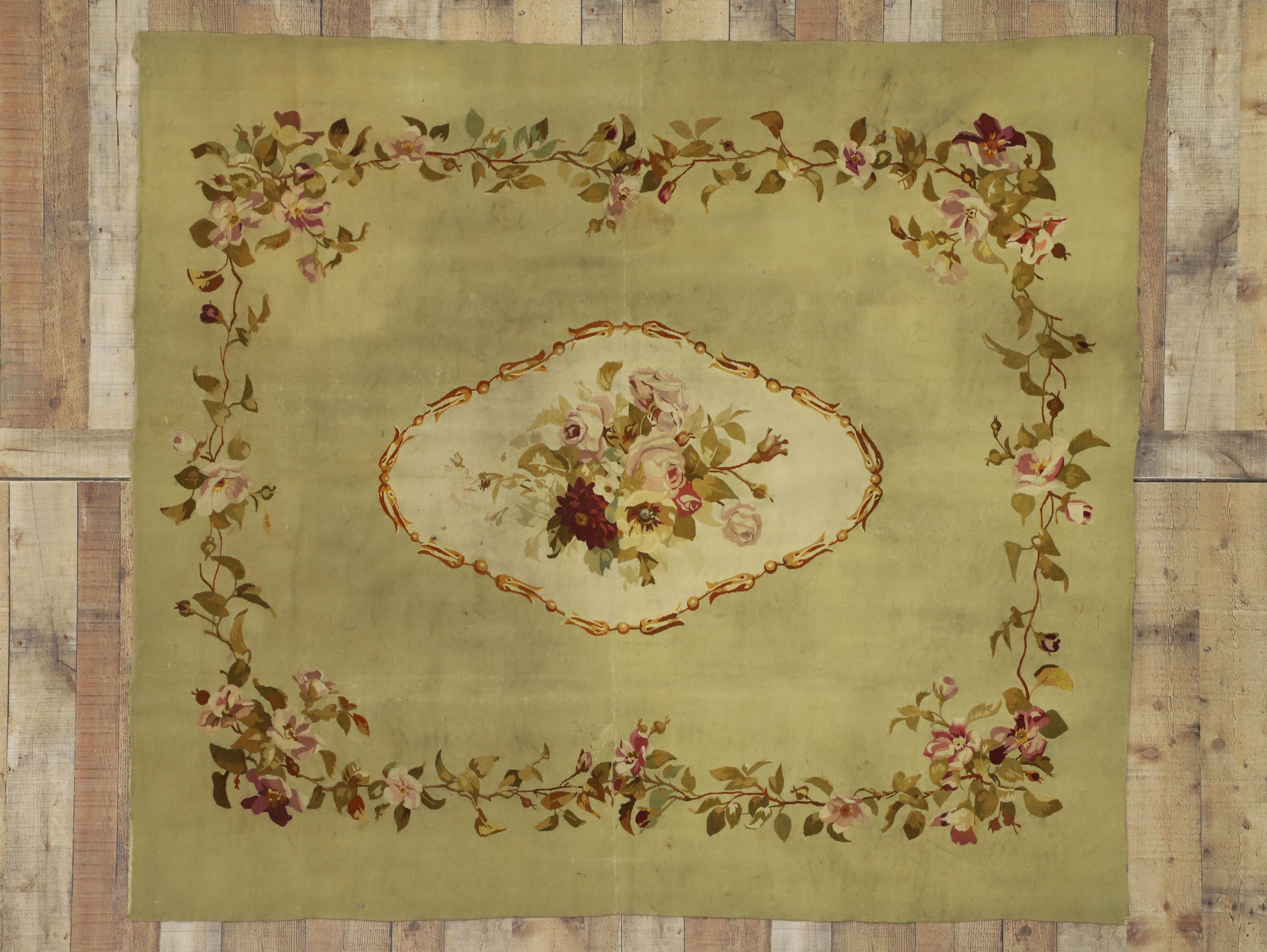 Late 19th Century Antique French Aubusson Rug with Chintz Renaissance Style 3