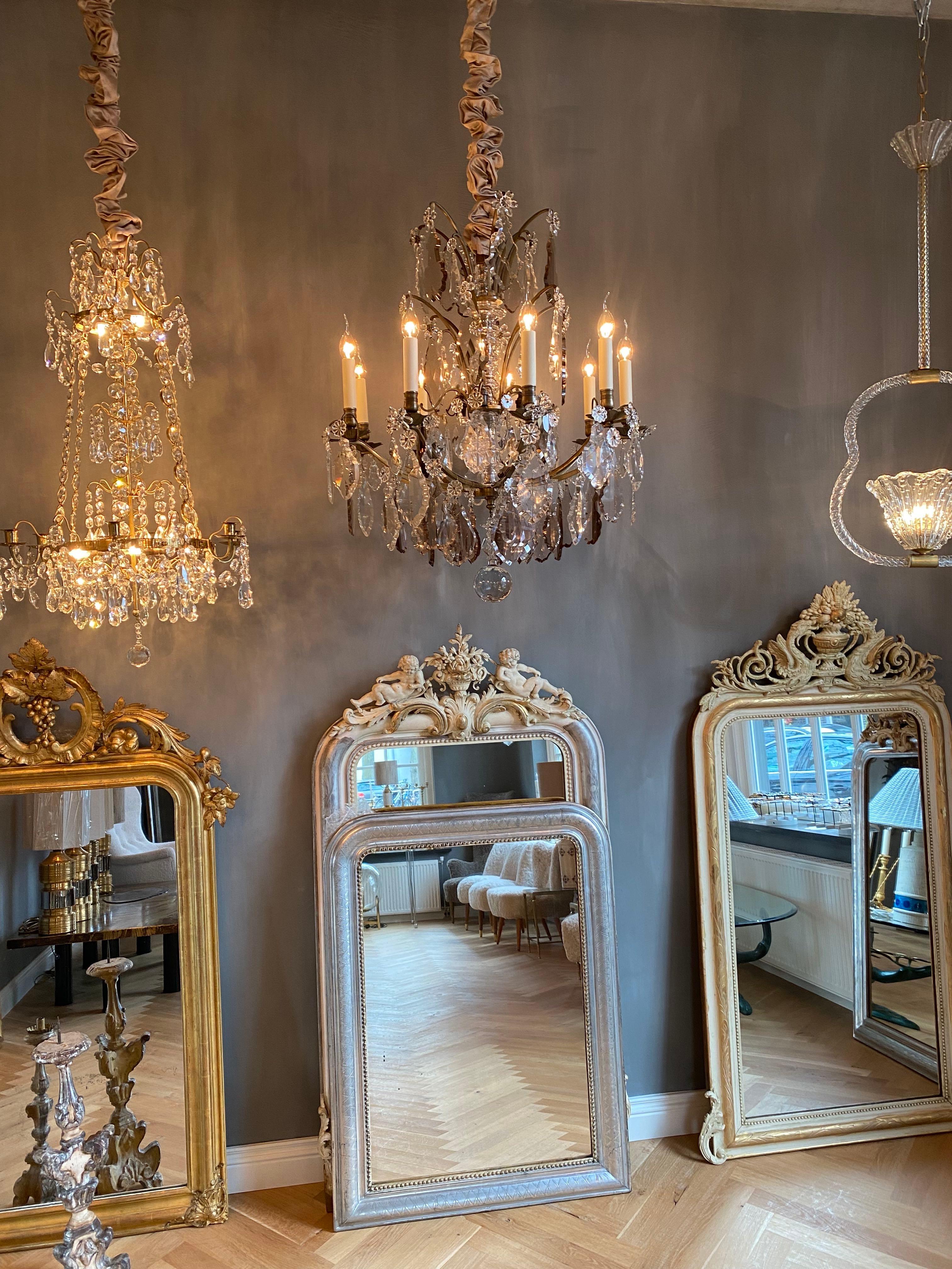 Lampadario francese in bronzo e cristallo della fine del XIX secolo in vendita 9