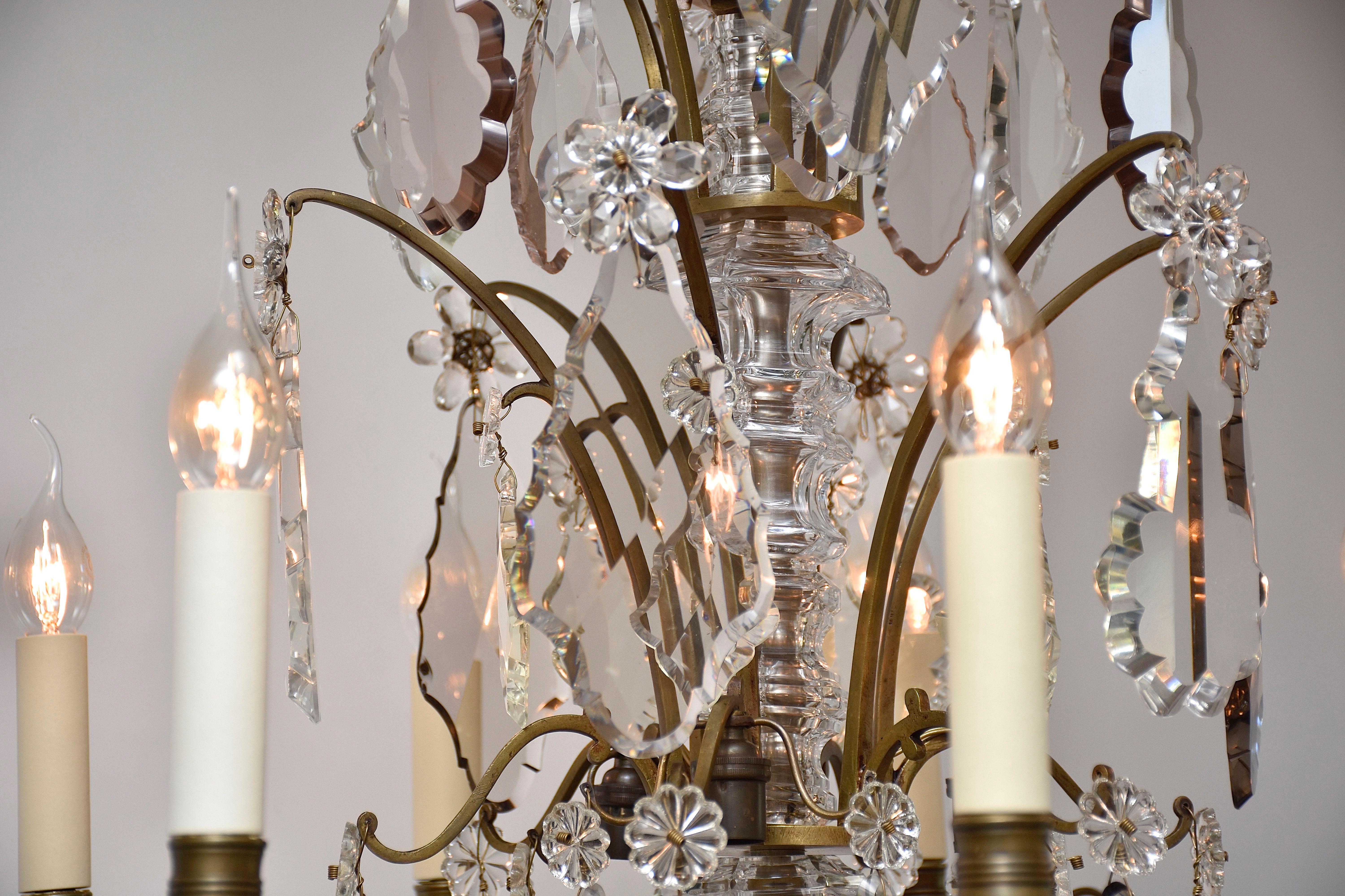 Lampadario francese in bronzo e cristallo della fine del XIX secolo in vendita 1