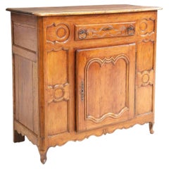 Cabinet Confiturier en bois fruitier de la fin du 19e siècle, de style Louis XV, anciennement français