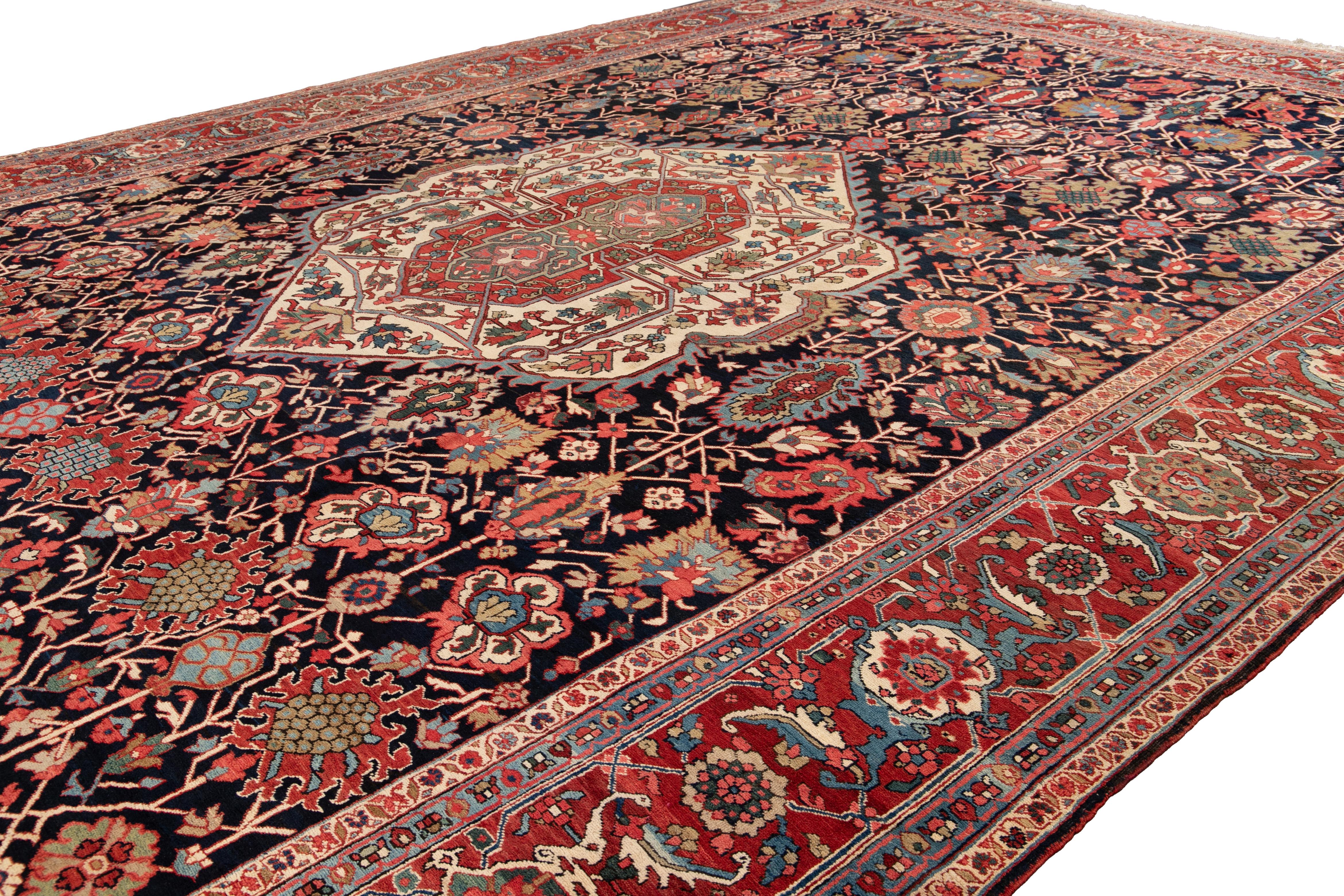Late 19th Century Antique Heriz Oversize Wool Rug For Sale 14