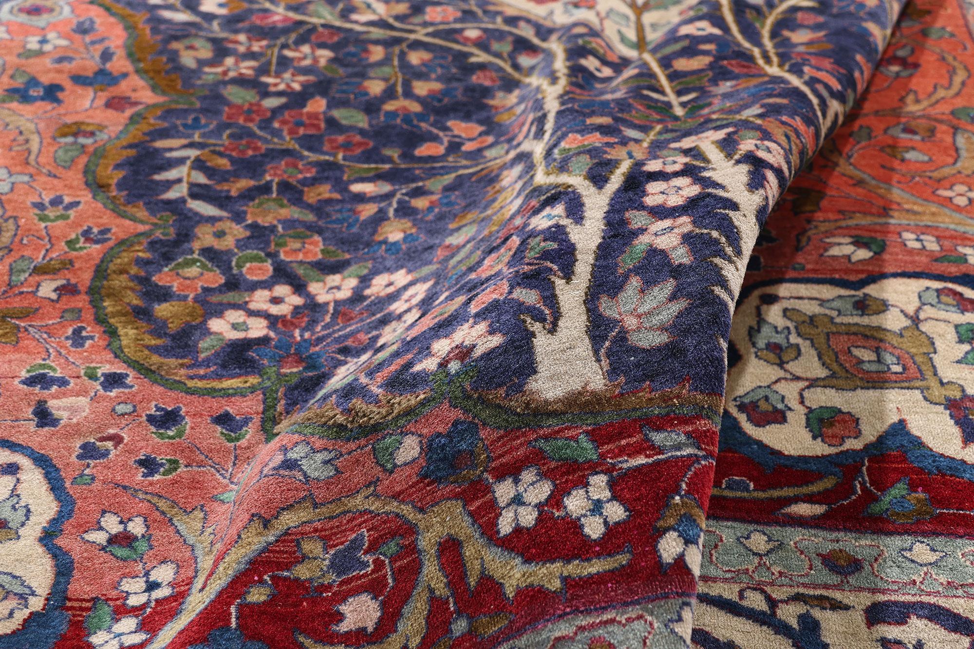 Late 19th Century Antique Indian Agra Rug with Traditional Style For Sale 5