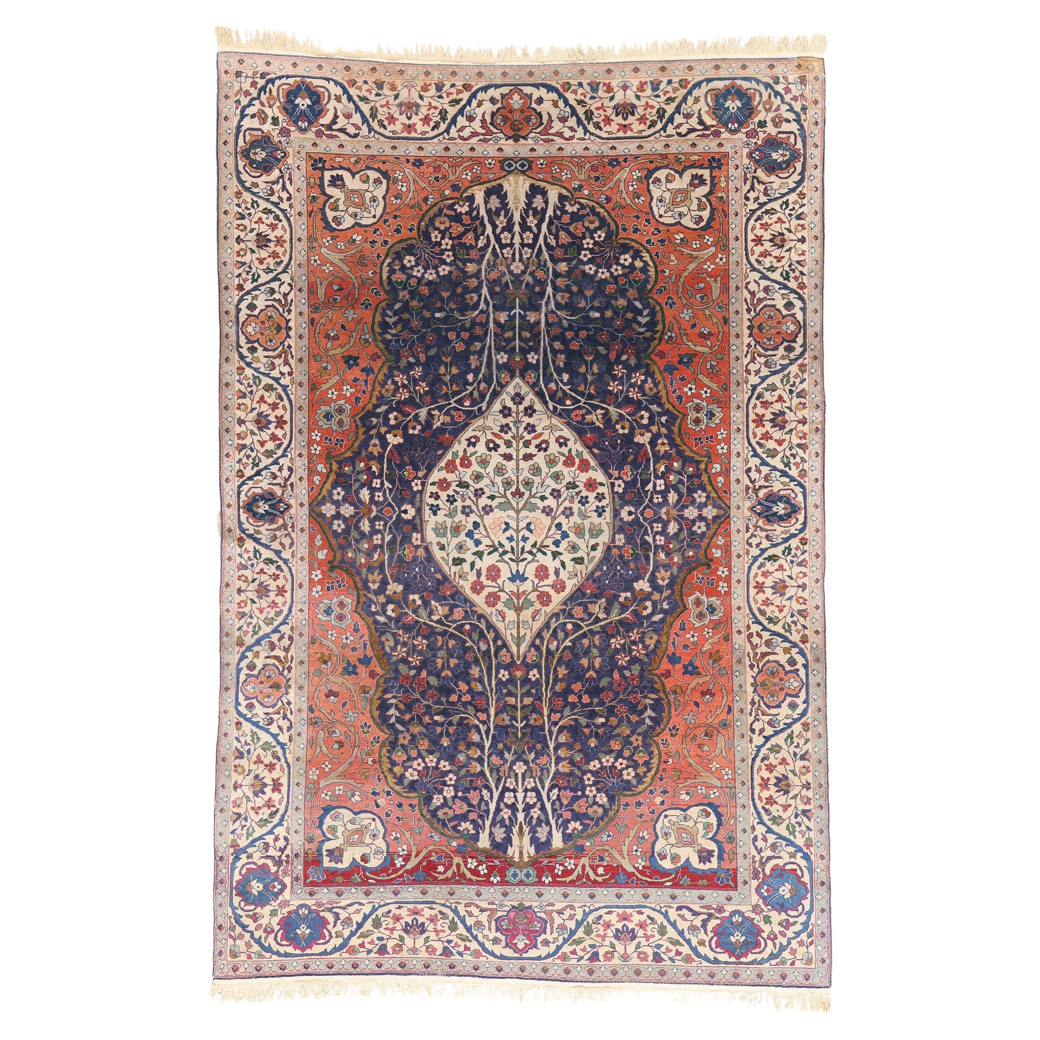 Late 19th Century Antique Indian Agra Rug with Traditional Style