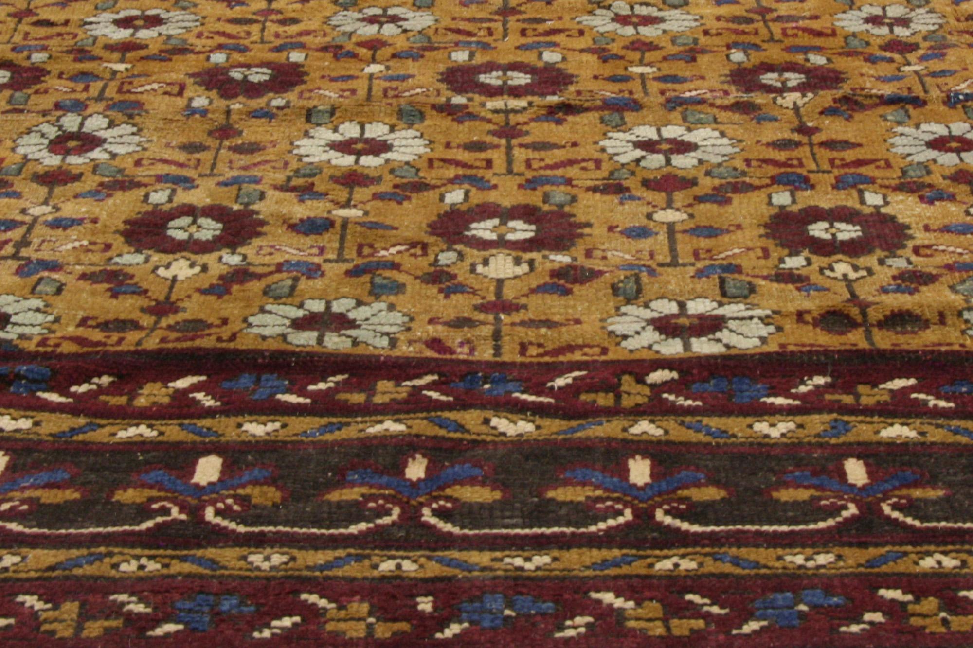 Late 19th Century Antique Indian Agra Carpet, 12'00 x 16'09 In Good Condition For Sale In Dallas, TX