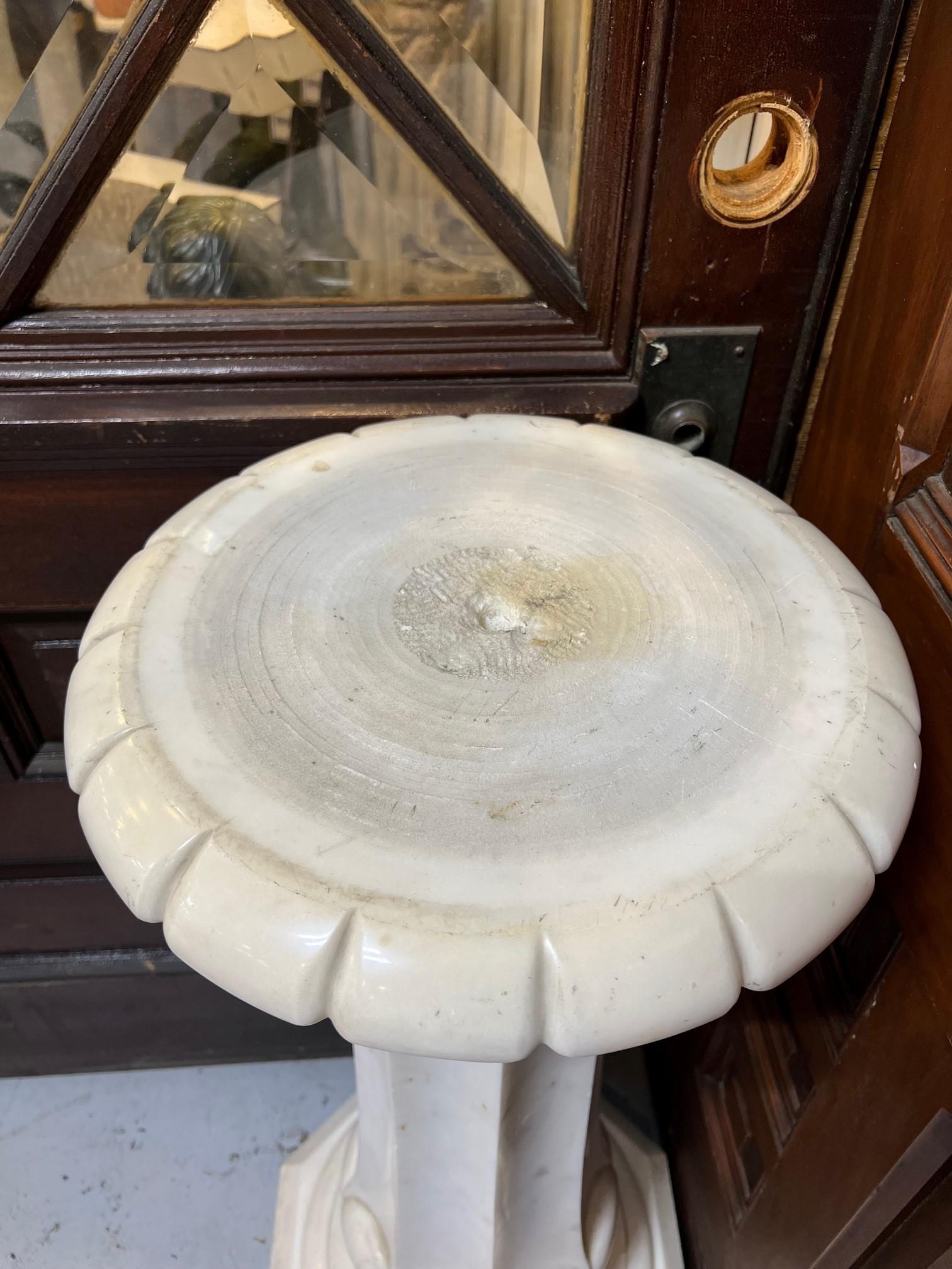 Late 19th Century Antique Italian Carrara Marble Carved Pedestal For Sale 4