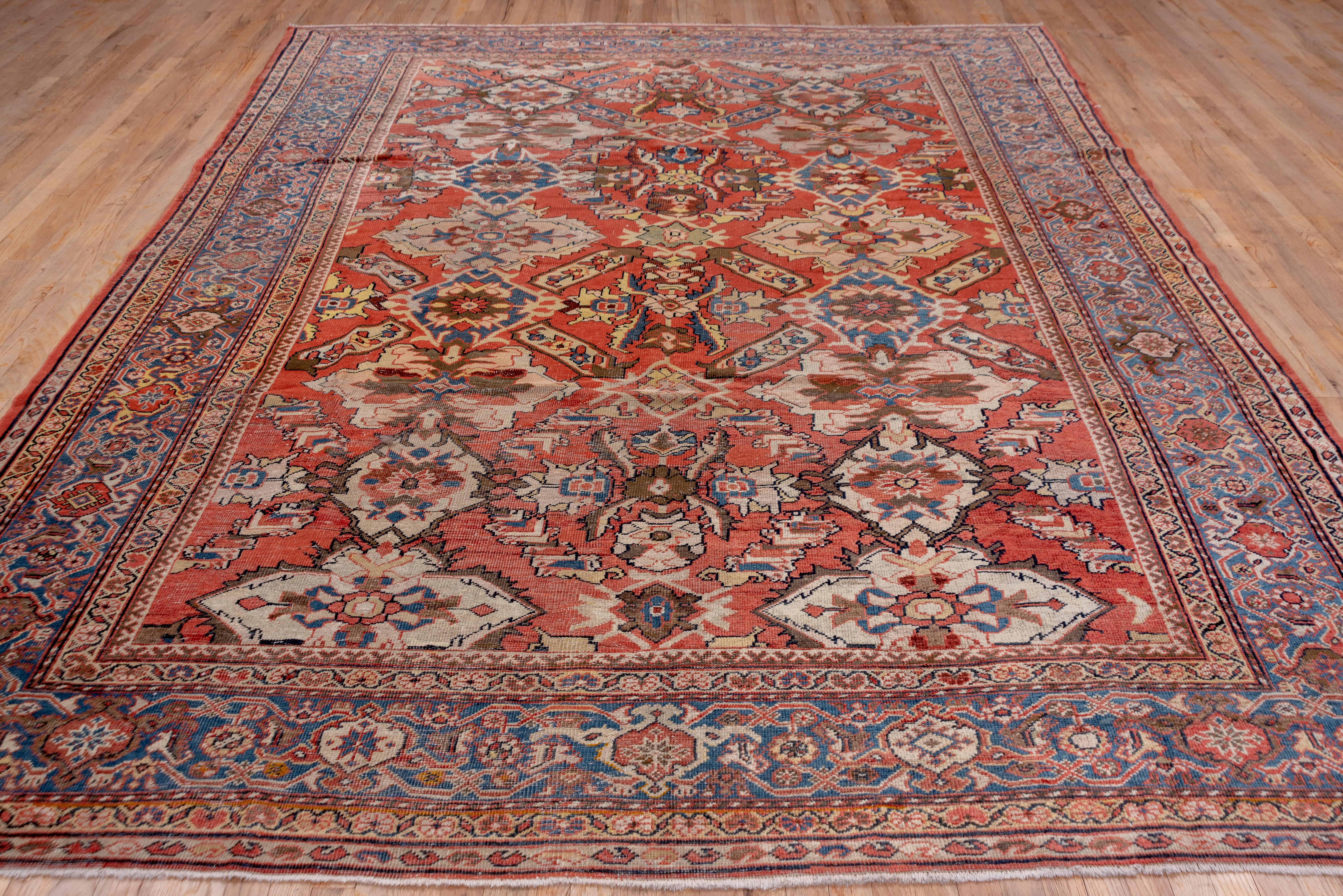Red Antique Persian Sultanabad Carpet In Excellent Condition For Sale In New York, NY