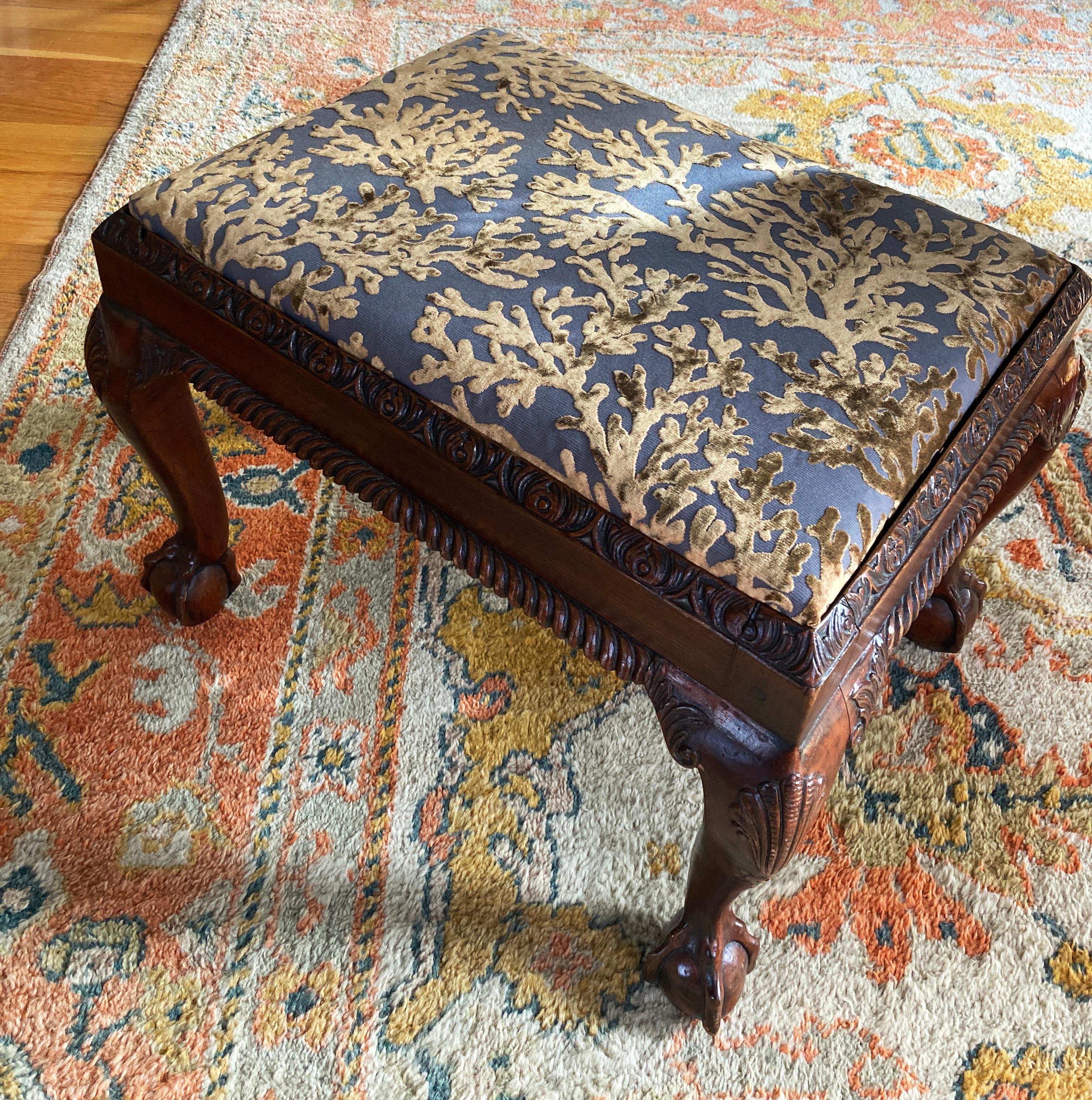 Late 19th Century Antique Mahogany Chippendale Upholstered Bench For Sale 13