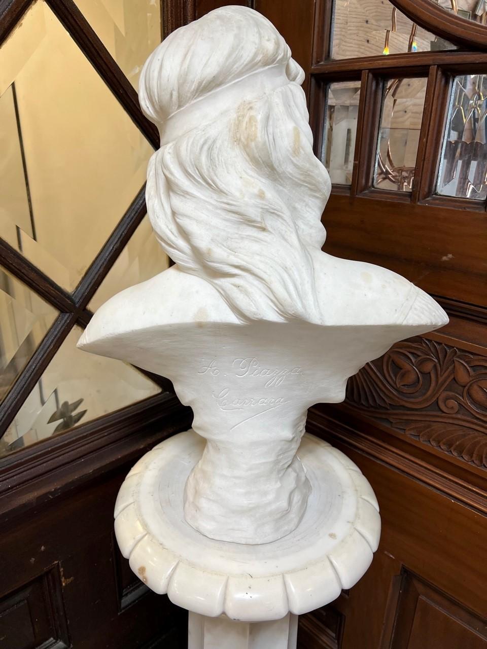  Fin du 19ème siècle Buste en marbre ancien ATALA Signé A. Piazza Carrara  en vente 3
