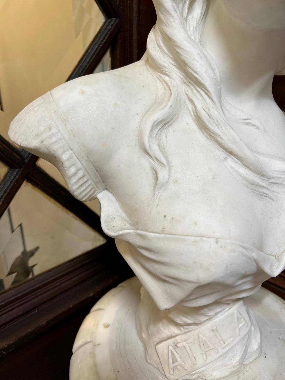  Fin du 19ème siècle Buste en marbre ancien ATALA Signé A. Piazza Carrara  en vente 1