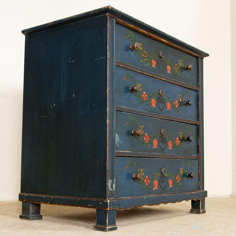 Late 19th Century Antique Original Blue Painted Chest of Drawers from Sweden 3