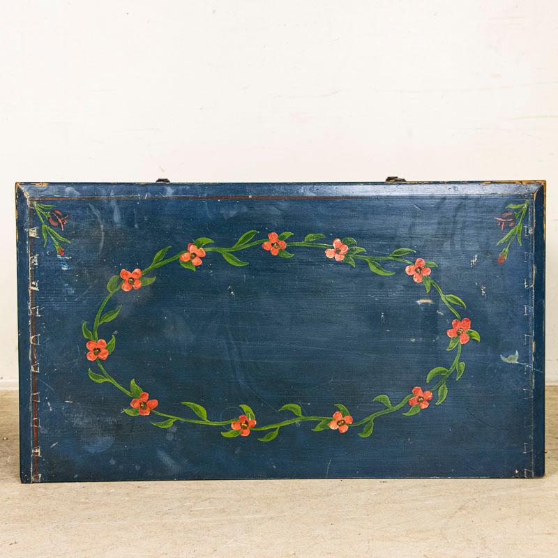 Late 19th Century Antique Original Blue Painted Chest of Drawers from Sweden 4