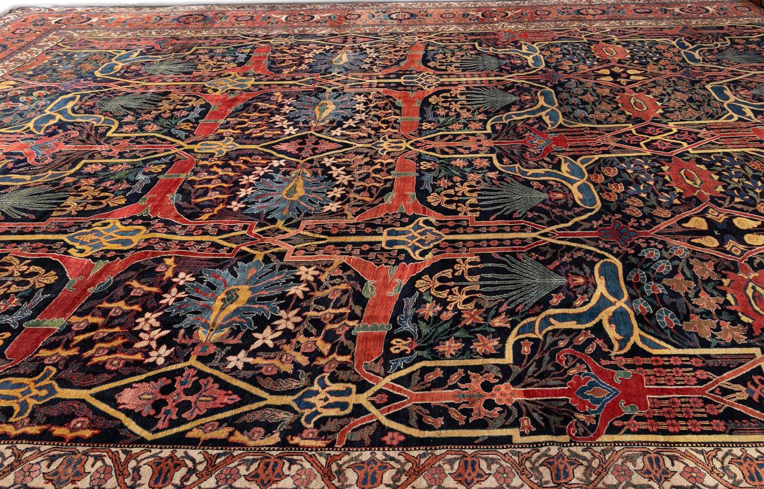 Late 19th Century Antique Palace Size Blue Bidjar Wool Rug For Sale 4
