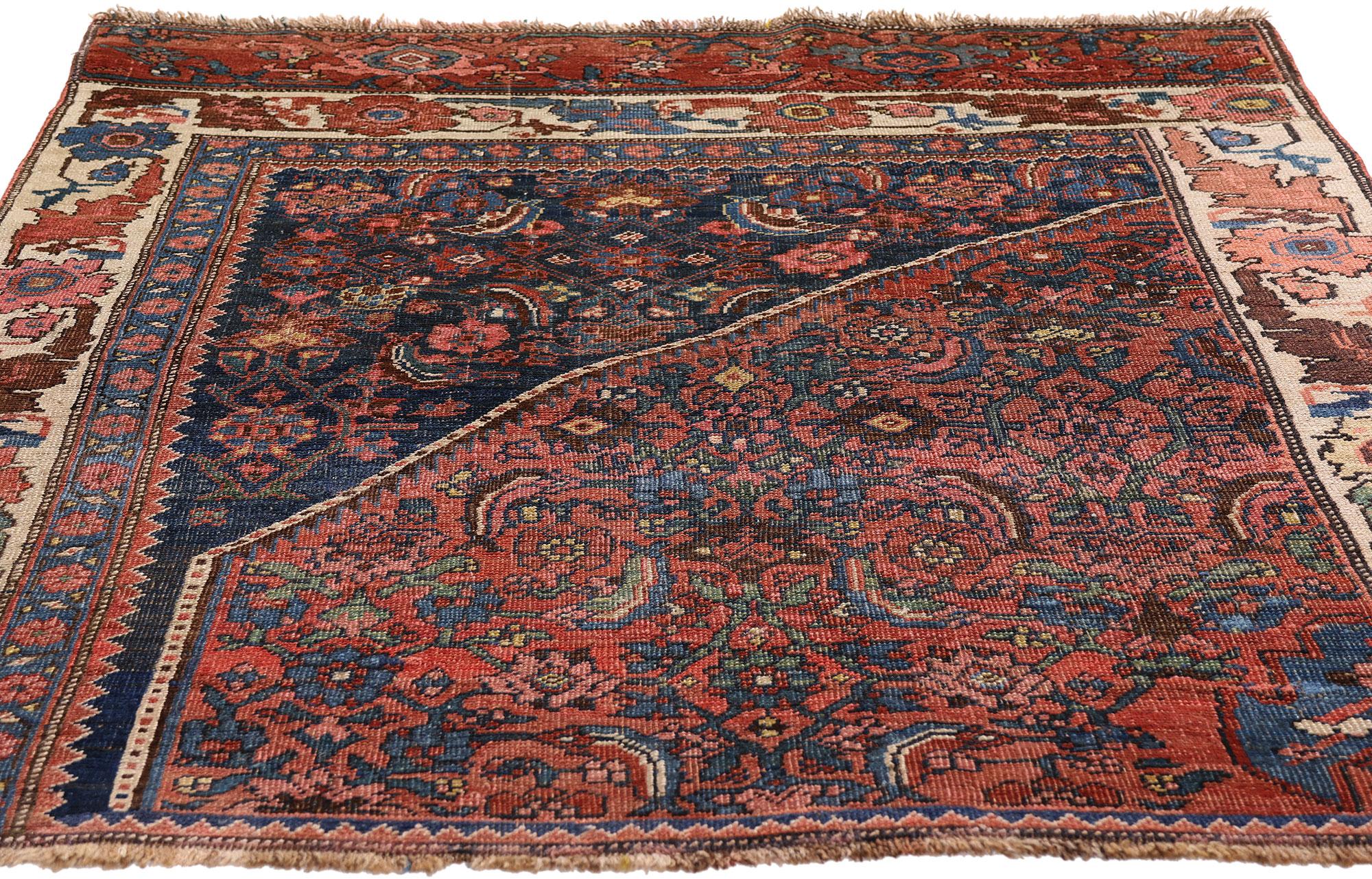 Alfombra Persa Bijar Antigua de Estilo Tradicional de Finales del Siglo XIX Bakshaish en venta