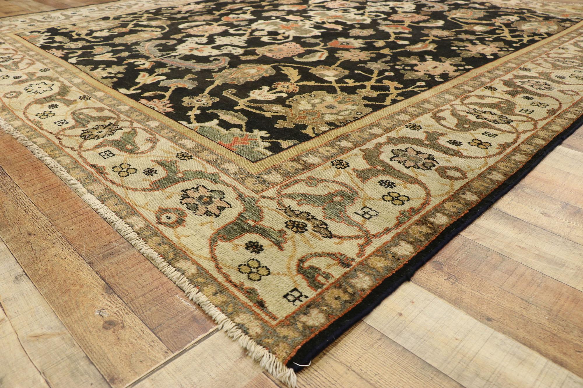 Late 19th Century Antique Persian Black Sultanabad Rug with Regal Style  For Sale 1