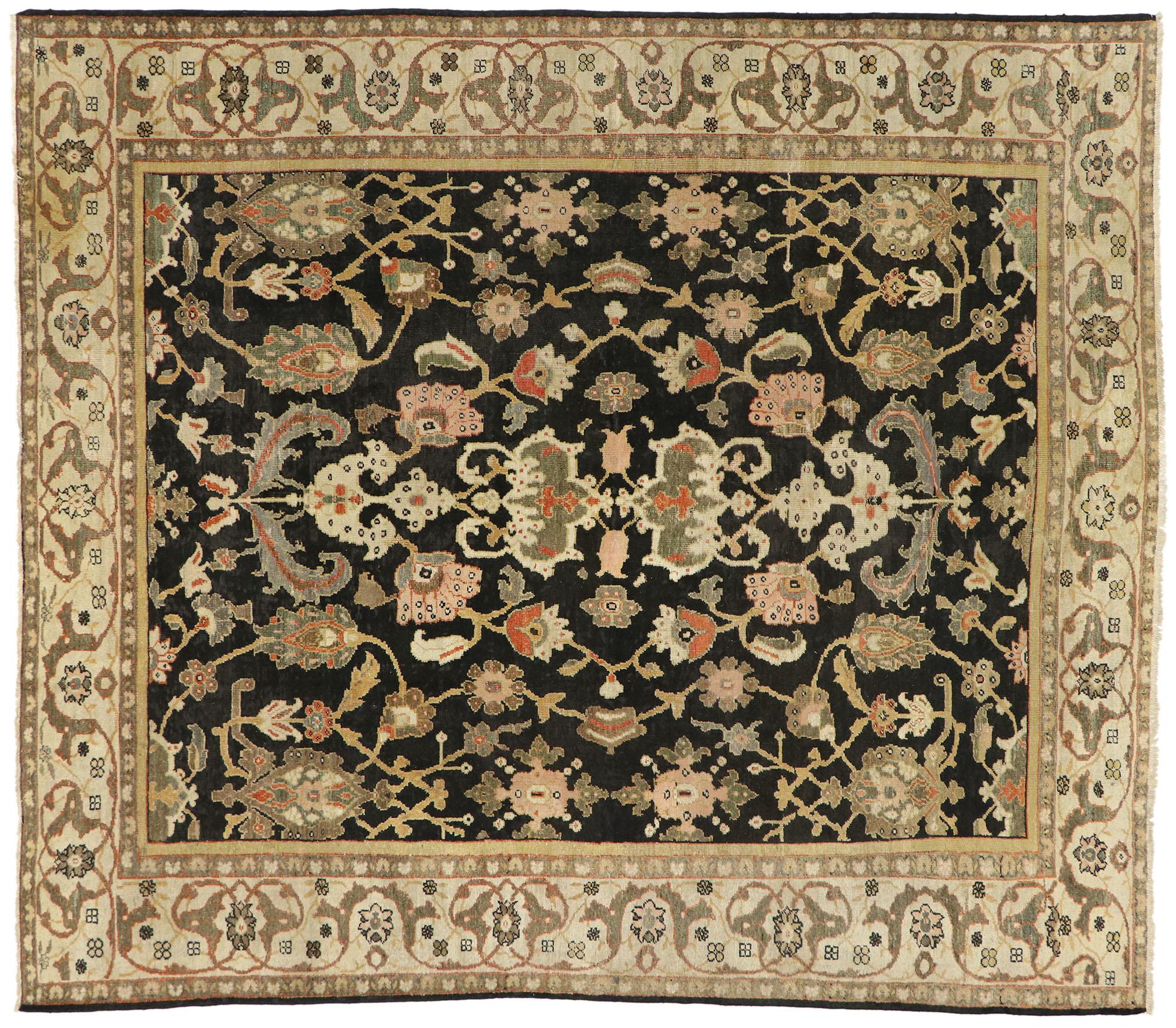 Late 19th Century Antique Persian Black Sultanabad Rug with Regal Style  For Sale 4