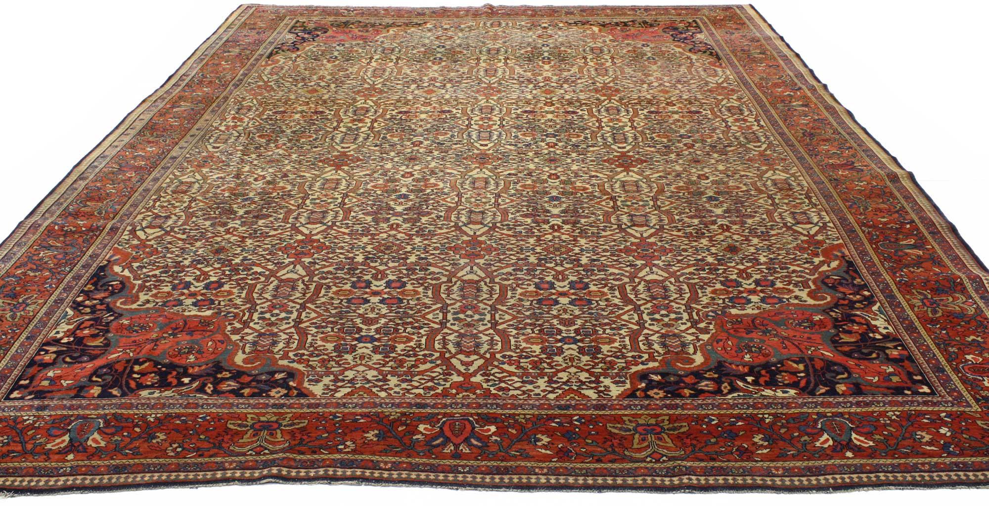 Hand-Knotted Late 19th Century Antique Persian Farahan Rug with American Colonial Style For Sale