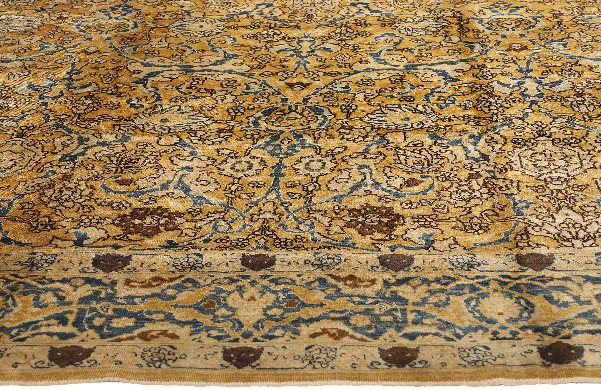 Hand-Knotted Late 19th Century Antique Persian Kerman Carpet with Traditional Style For Sale