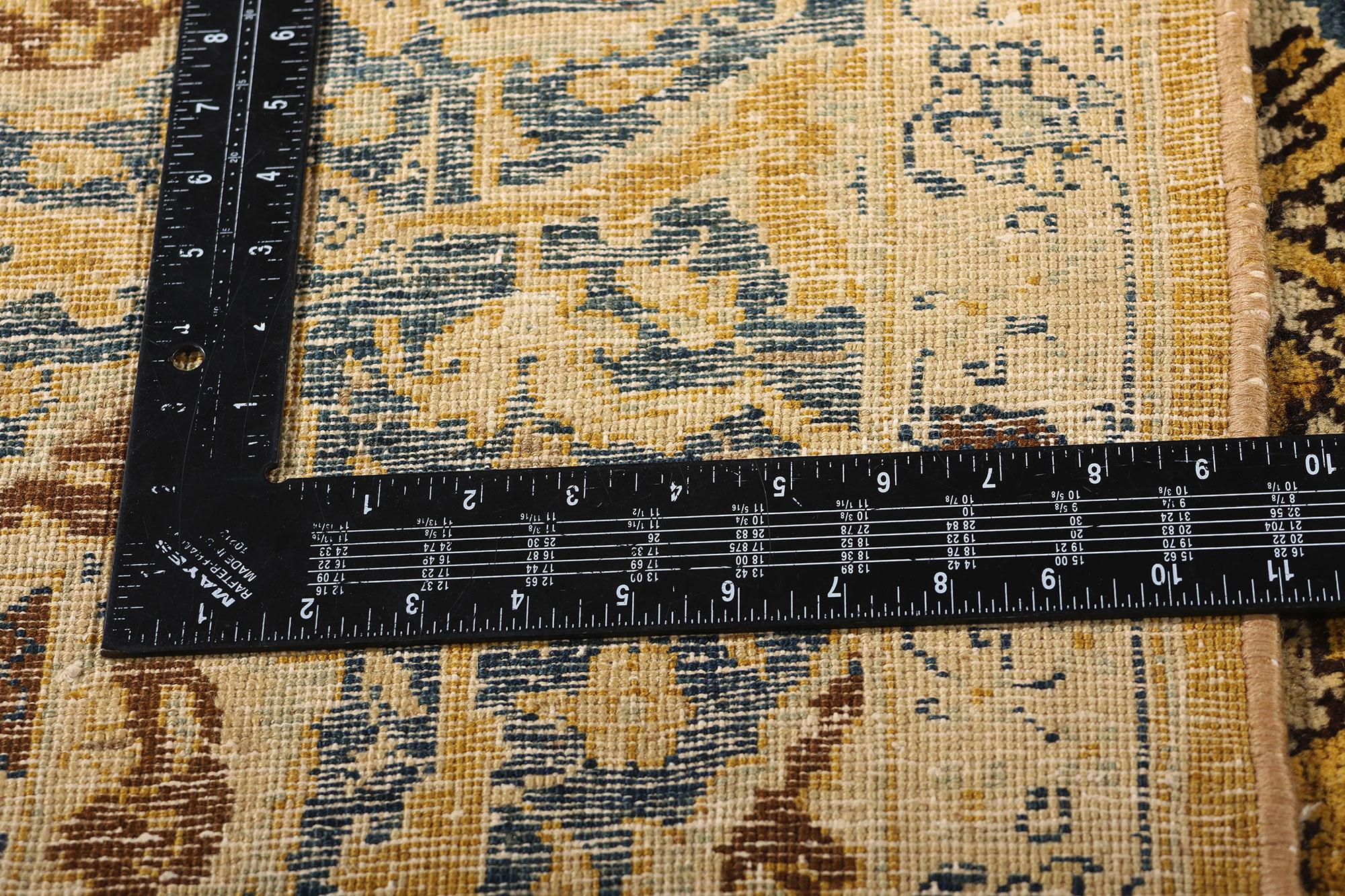 Wool Late 19th Century Antique Persian Kerman Carpet with Traditional Style For Sale