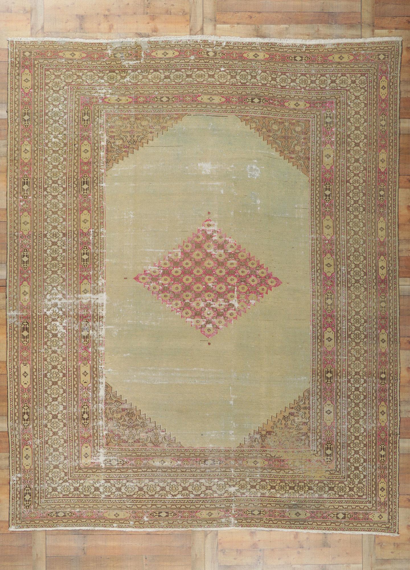 Tapis persan ancien de la fin du XIXe siècle de style manoir anglais en vente 8