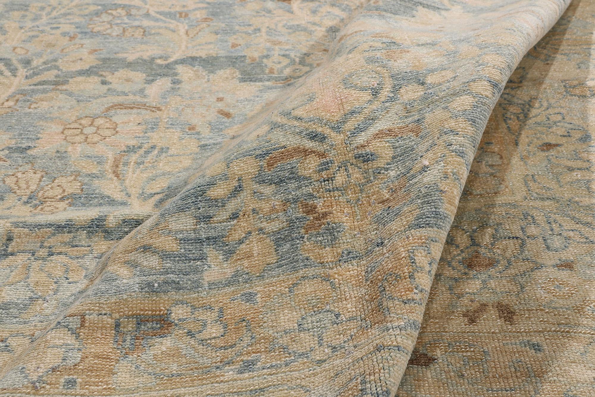 Antiker persischer Malayer-Teppich des späten 19. Jahrhunderts mit modernem Stil im Angebot 1