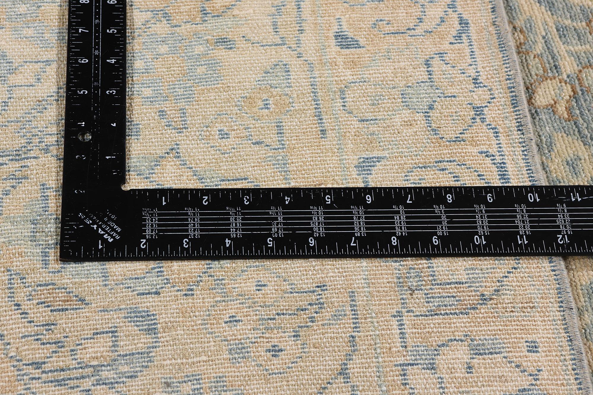 Antiker persischer Malayer-Teppich des späten 19. Jahrhunderts mit modernem Stil im Angebot 3