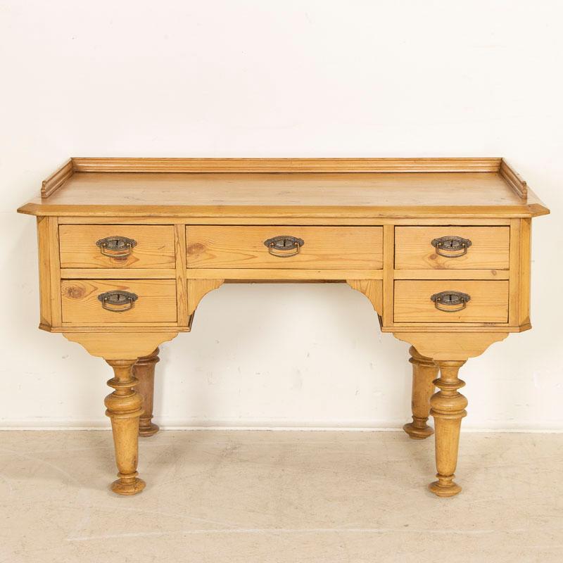 Late 19th Century Antique Pine Desk from Denmark, Hans Christian Andersen 5-Dra In Good Condition In Round Top, TX