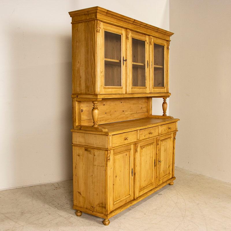 Late 19th Century Antique Pine Large Cupboard Cabinet with Upper Glass Doors In Good Condition In Round Top, TX