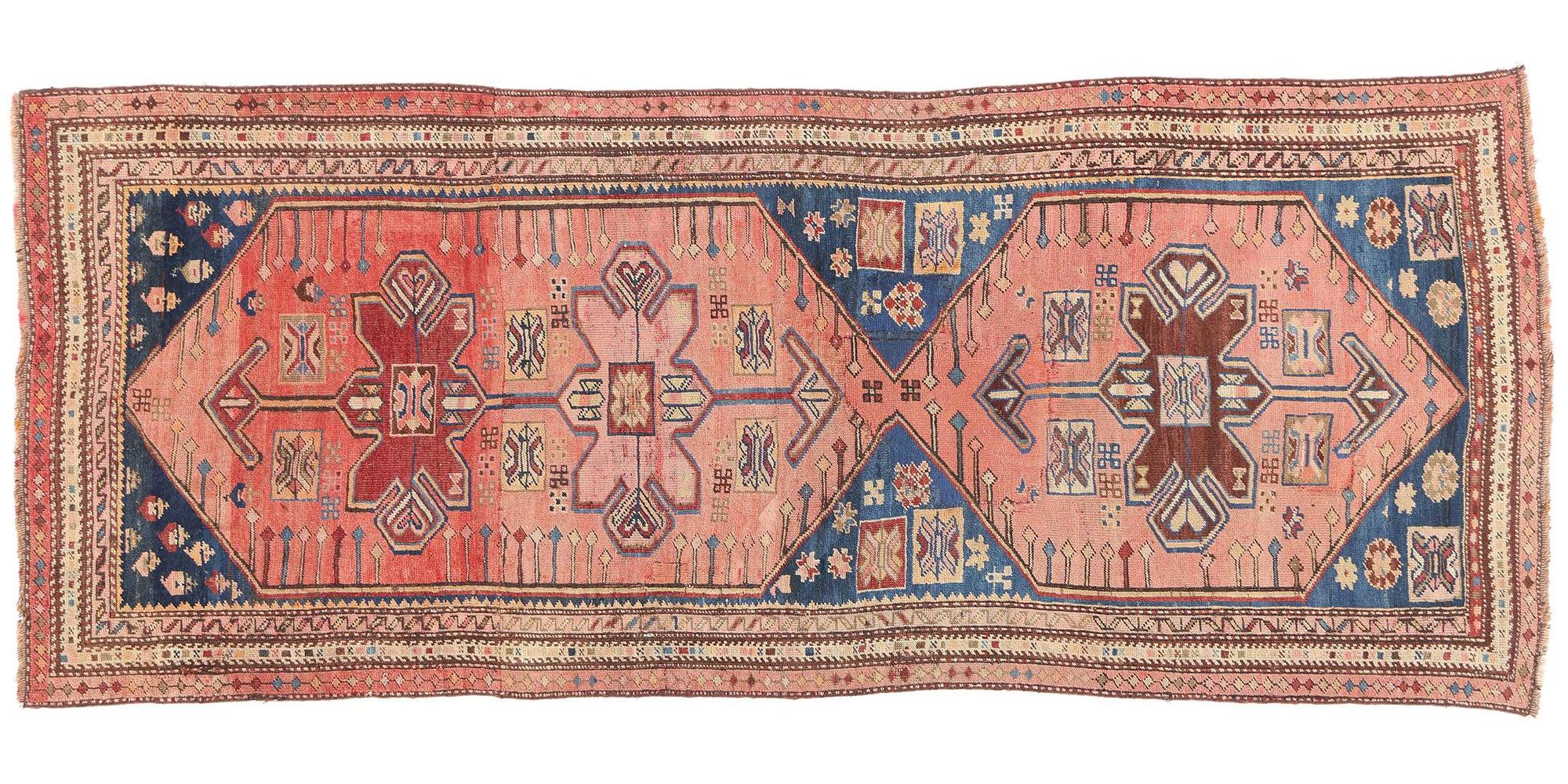 Late 19th Century Antique Pink Persian Kurdish Carpet with Traditional Style For Sale 4