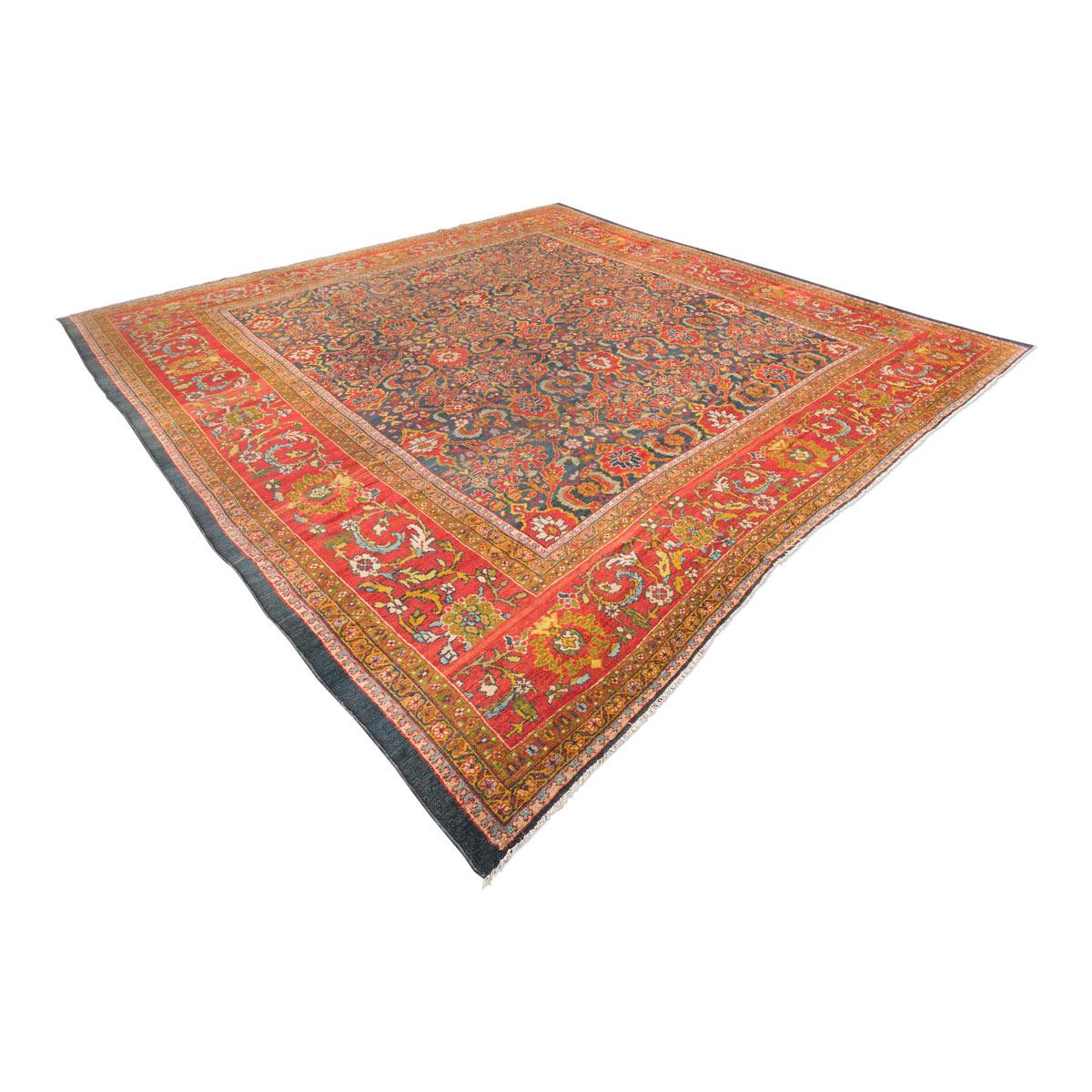 Ziegler Sultanabad rug made by the Swiss Ziegler, Co. for the European market of the time.
- Measures: 3.60 x 3.50 m.
- In this piece have been taken care of to the maximum the use of natural dyes, green, blue turquoise in the designs on a blue