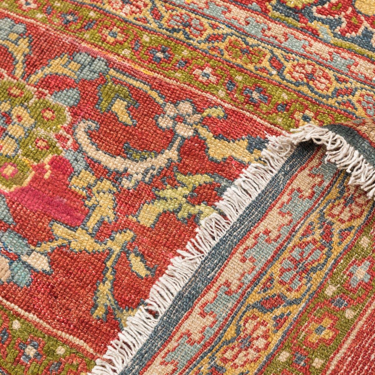 Late 19th Century, Antique Rug Ziegler Sultanabad, circa 1890 In Excellent Condition For Sale In MADRID, ES