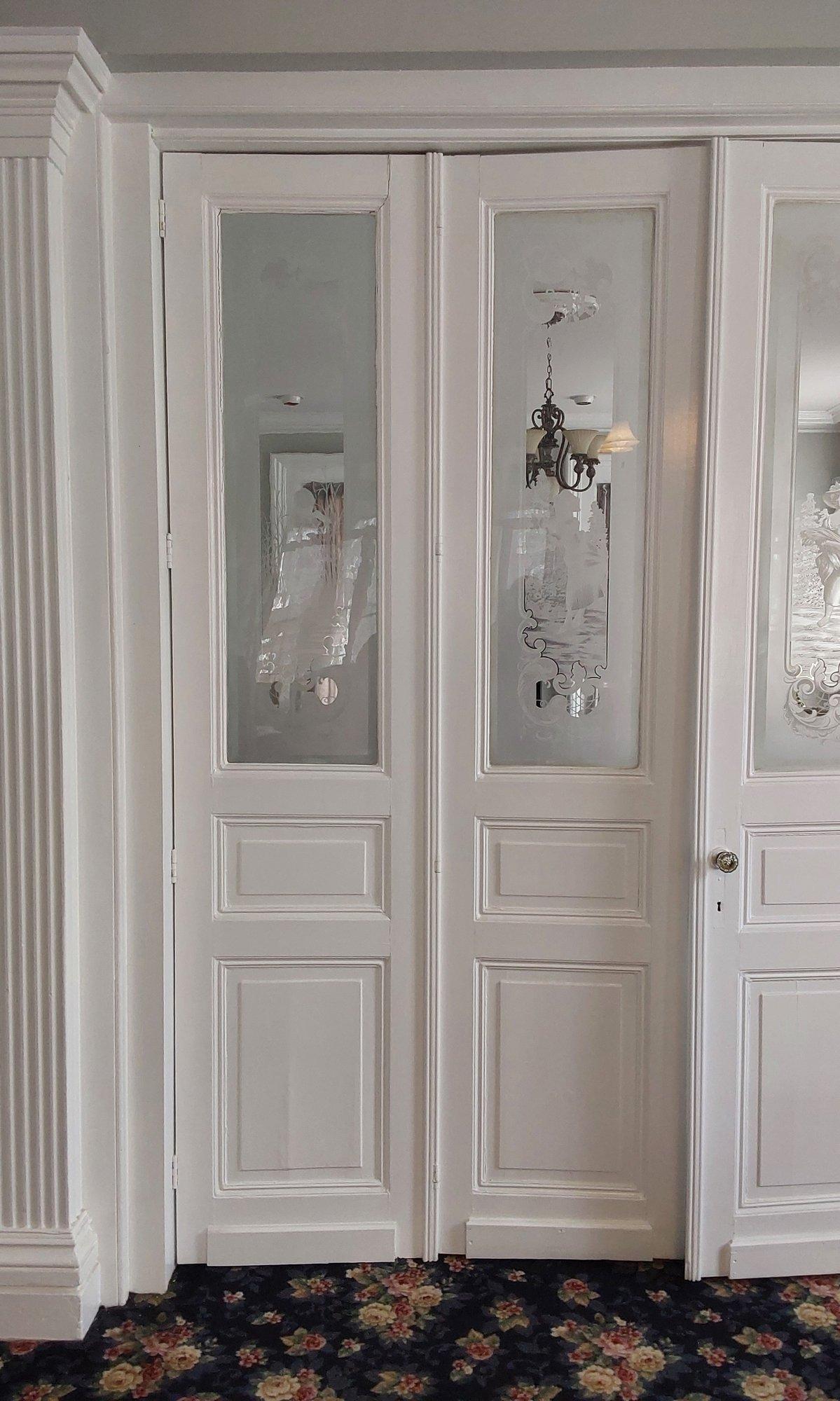 French Late 19th Century Antique Set of Four Acid Etched Glass Doors, Four Seasons For Sale