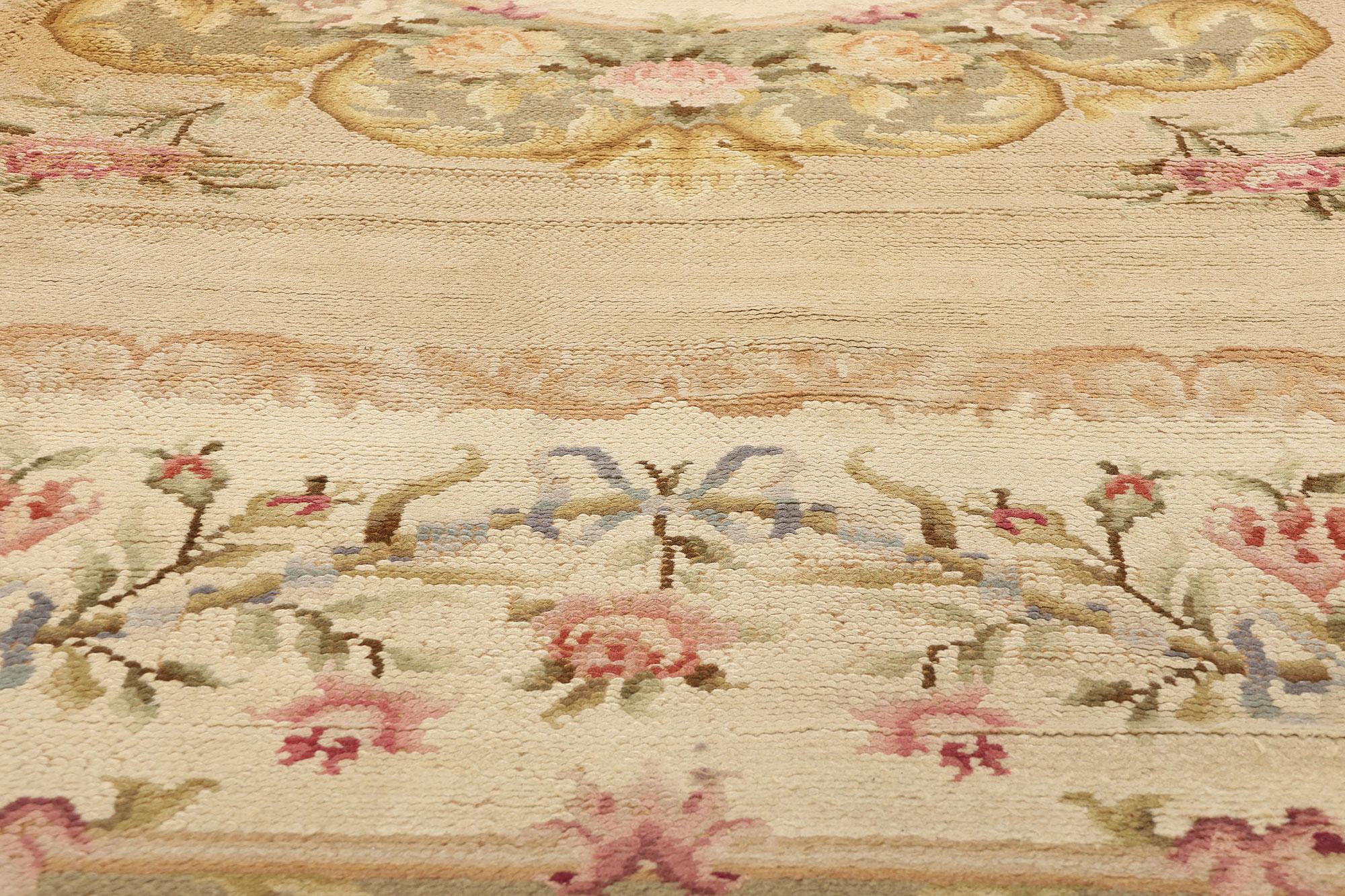 Hand-Knotted Late 19th Century Antique Spanish Savonnerie Square Rug with French Chintz Style For Sale