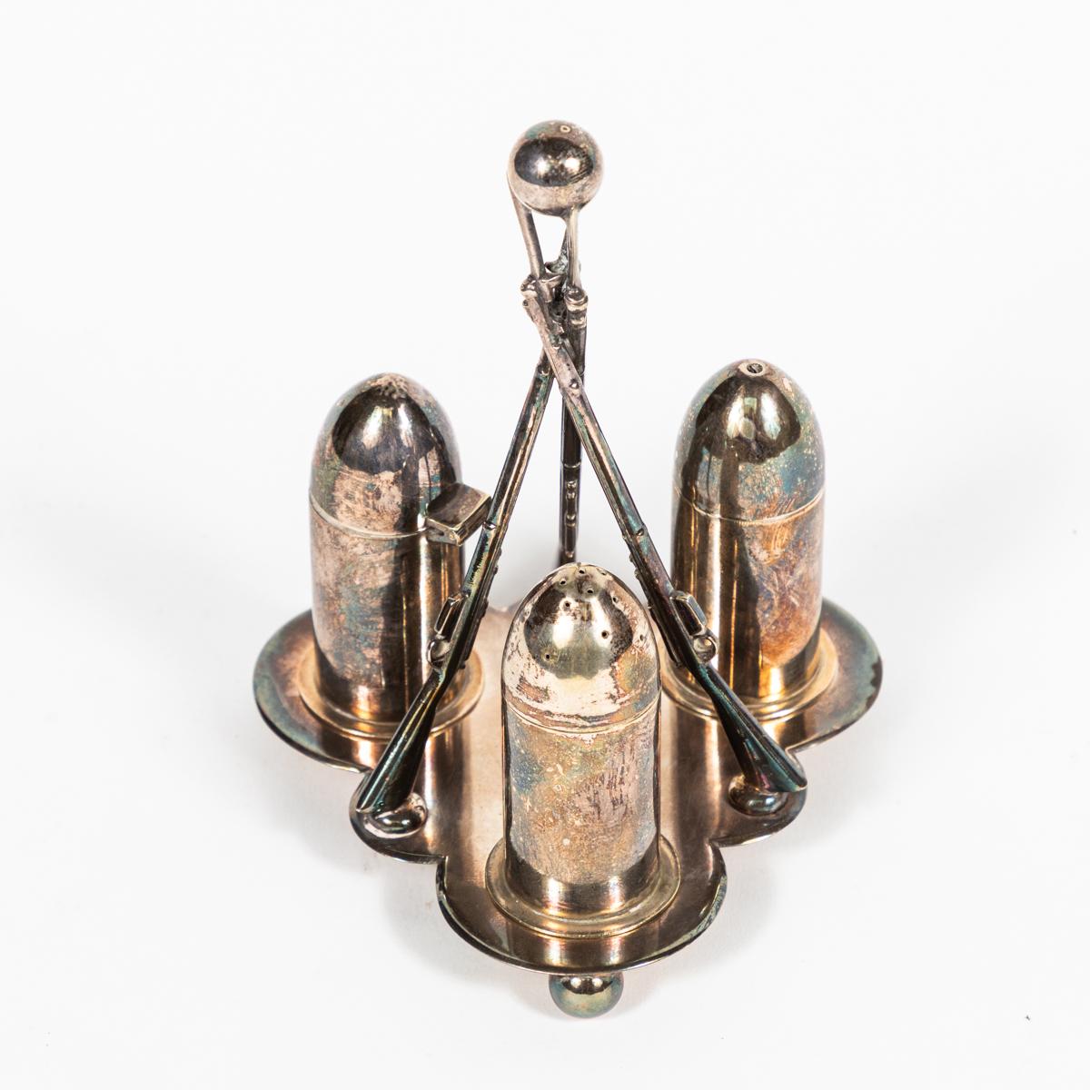 Late 19th Century Sterling Silver Three-Piece English Condiment Set In Good Condition In Los Angeles, CA