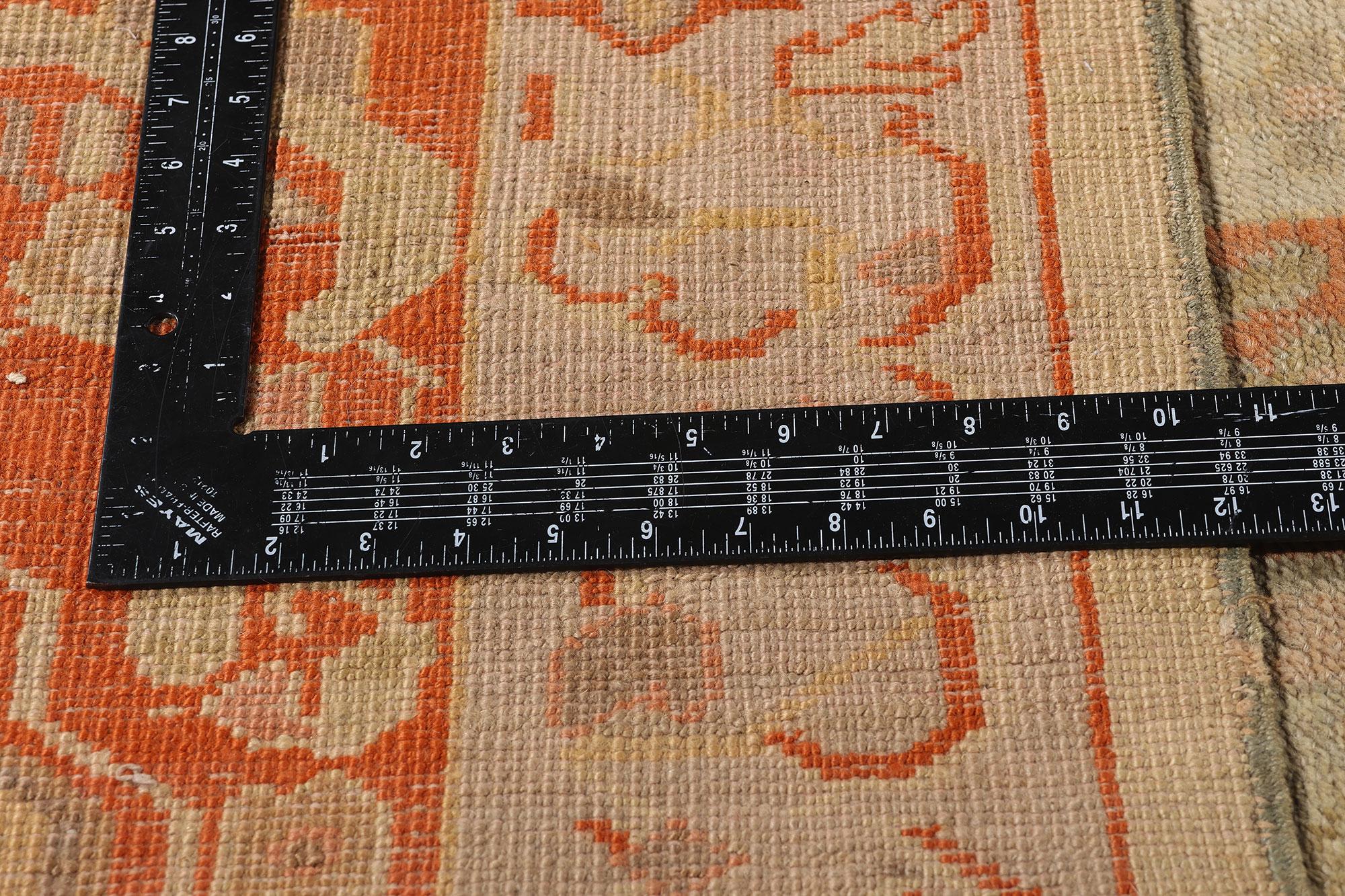 Late 19th Century Antique Turkish Hunting Oushak Carpet with Traditional Style For Sale 3