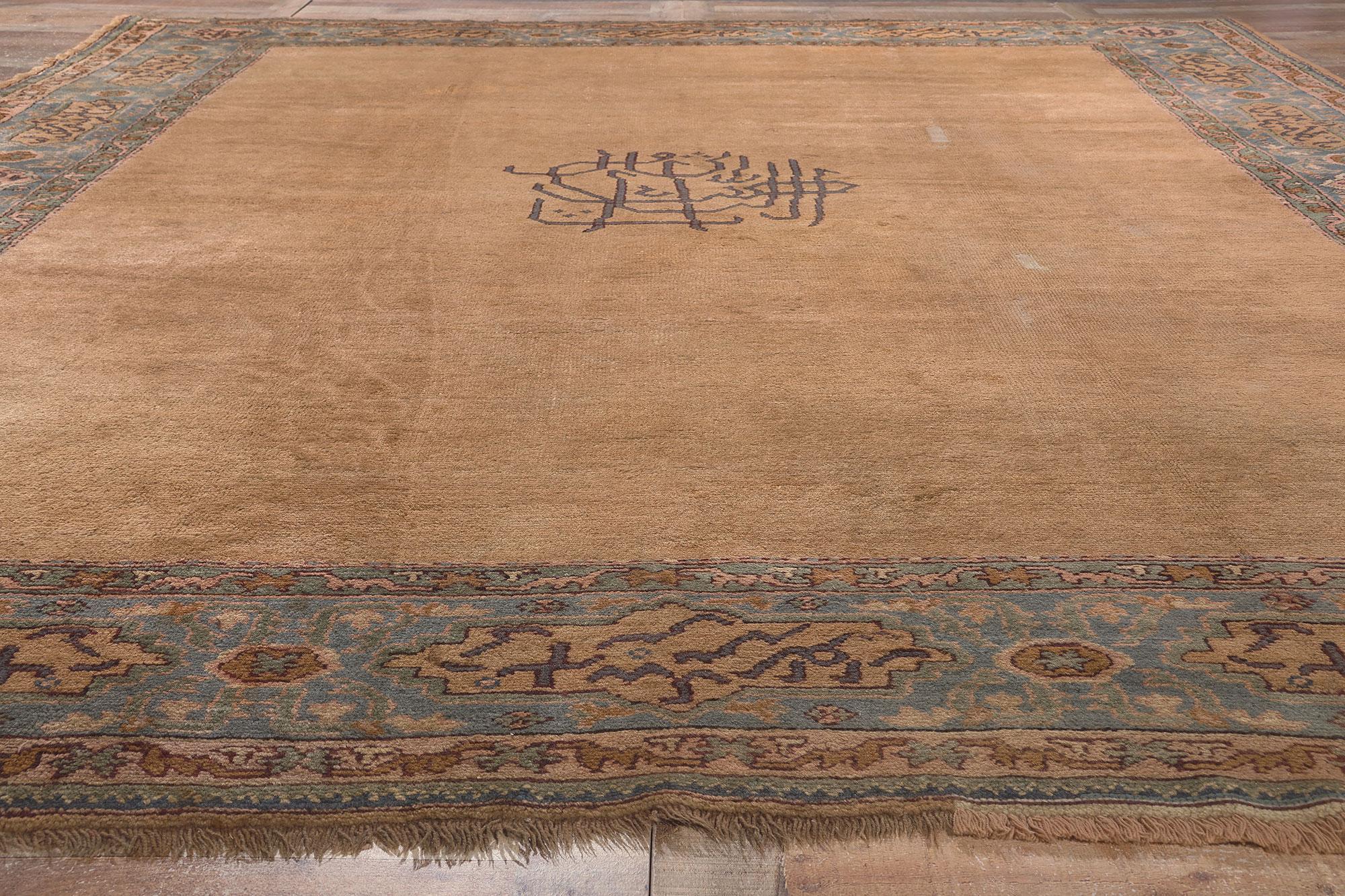 Fin du 19e siècle, ancien tapis turc Oushak avec calligraphie islamique en vente 1