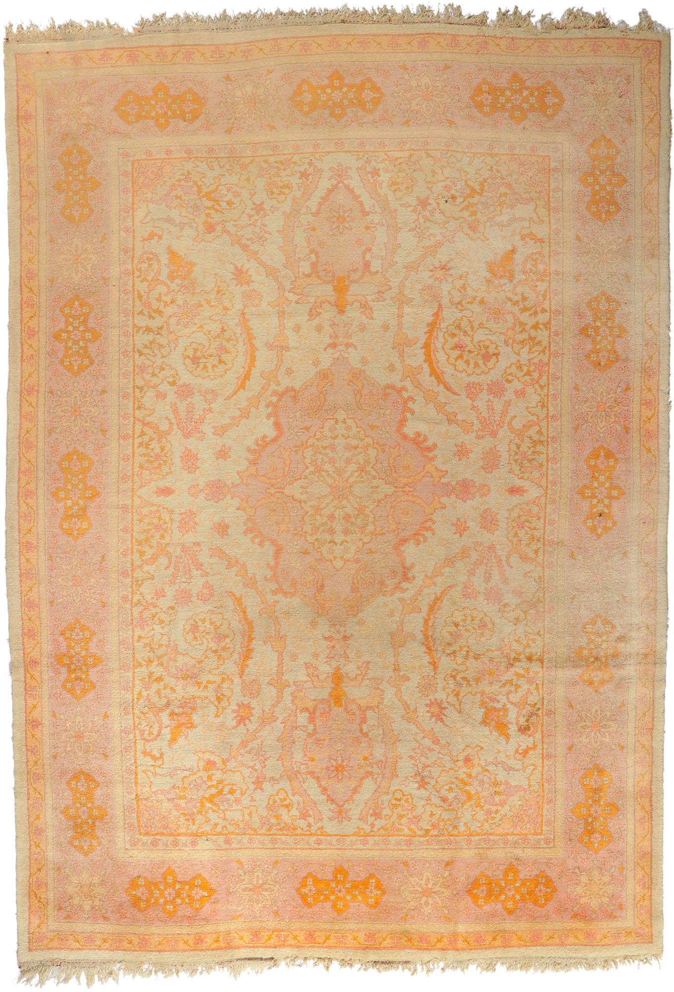 Late 19th Century Antique Turkish Oushak Rug with Soft Colors For Sale 4