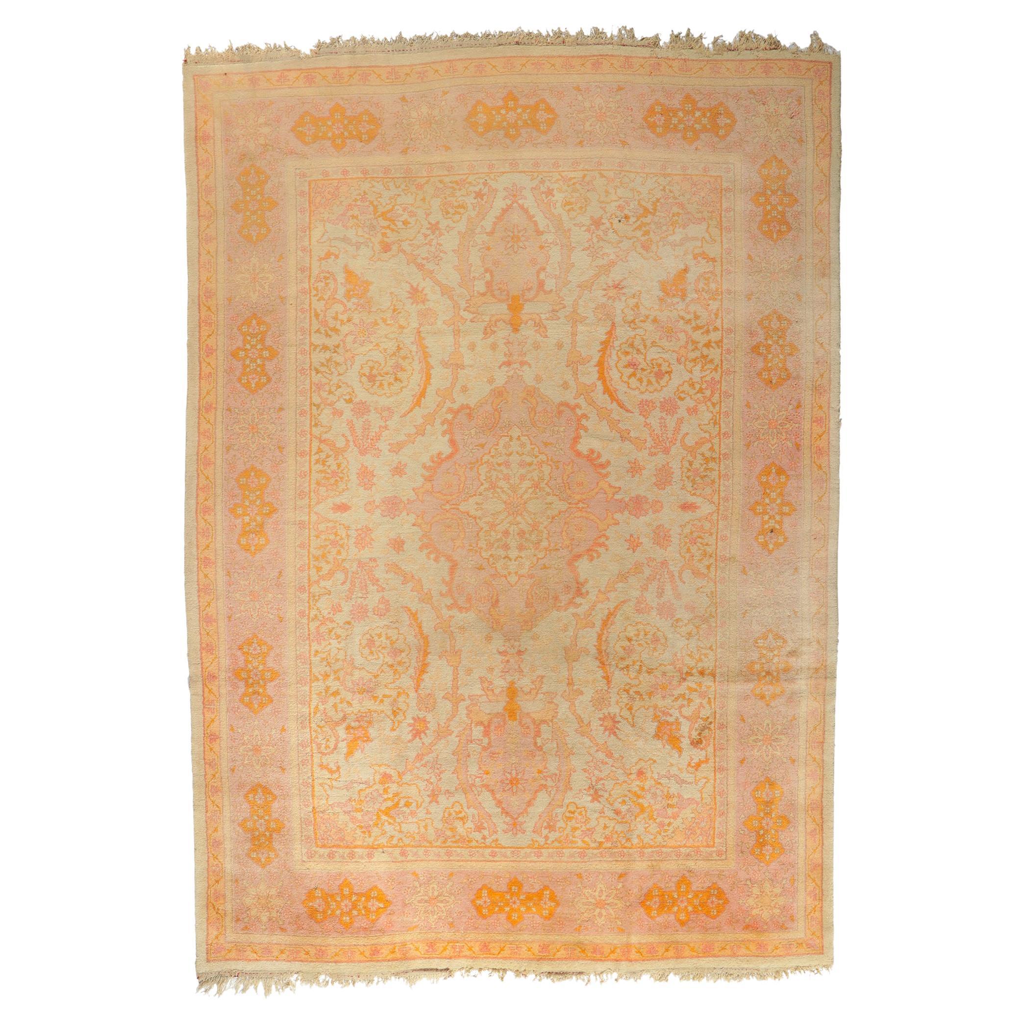 Antiker türkischer Oushak-Teppich des späten 19. Jahrhunderts mit weichen Farben